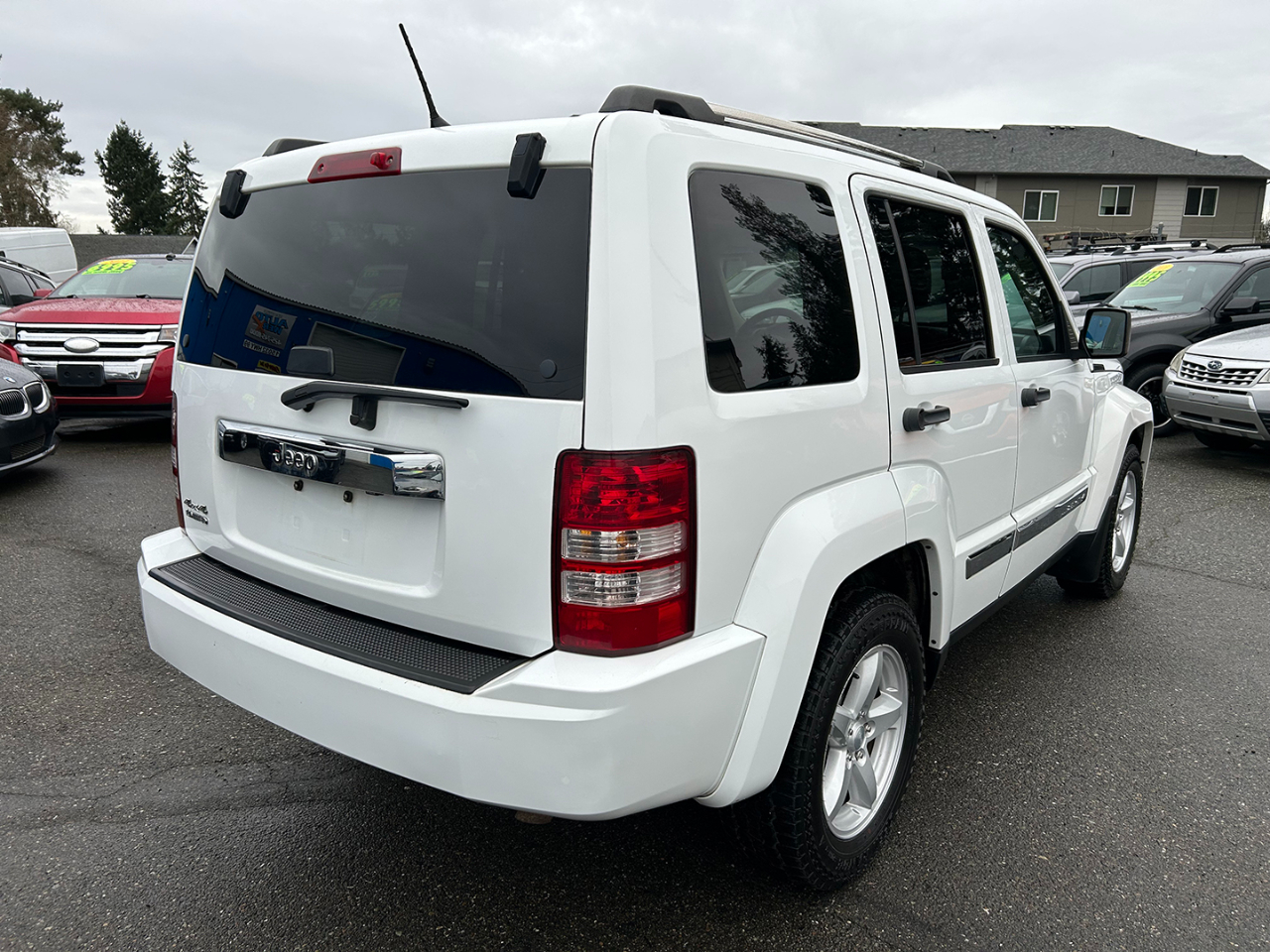 Jeep Liberty 4WD 4dr Limited 2011