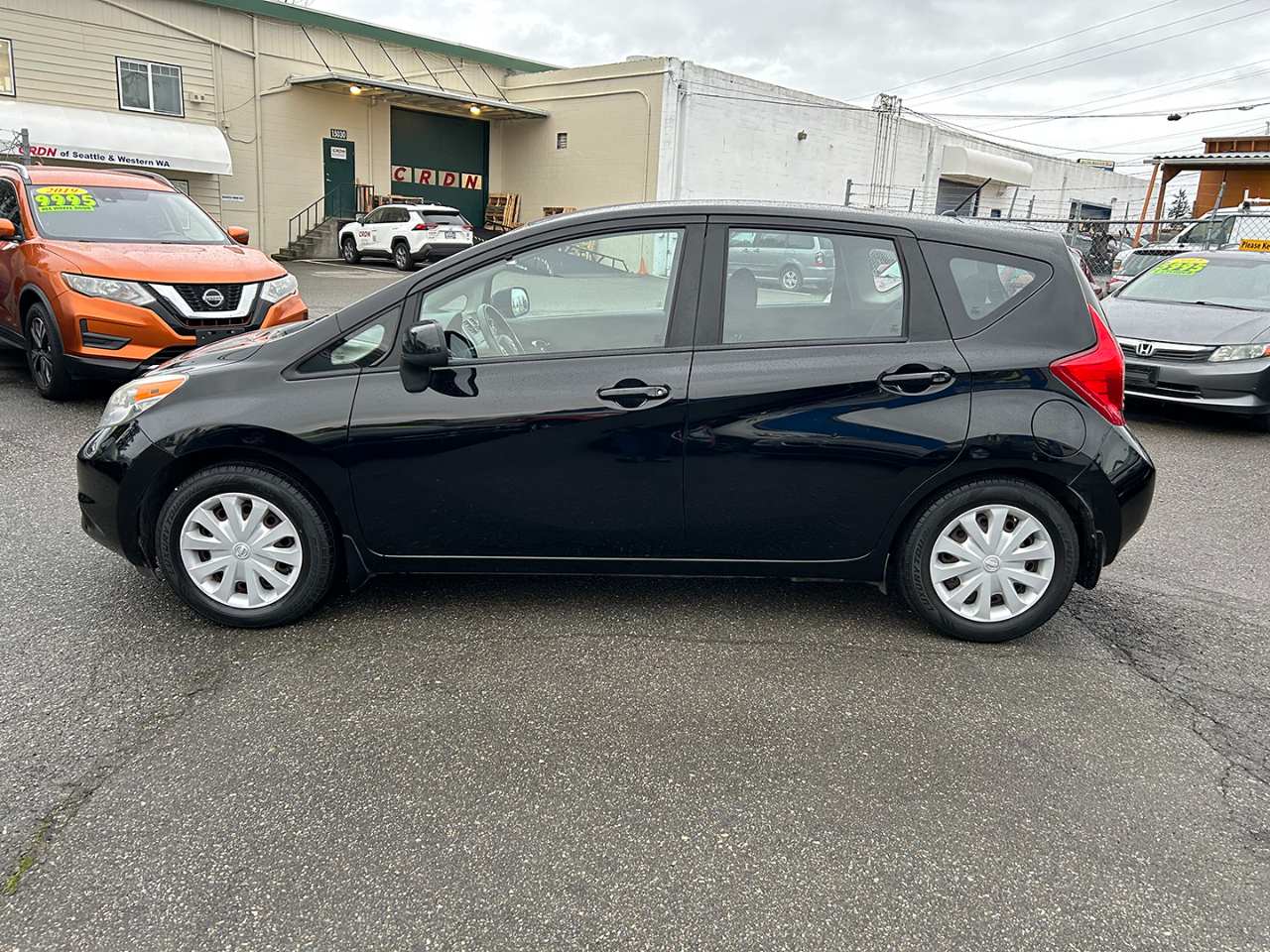 Nissan Versa Note 5dr HB CVT 1.6 SV 2014