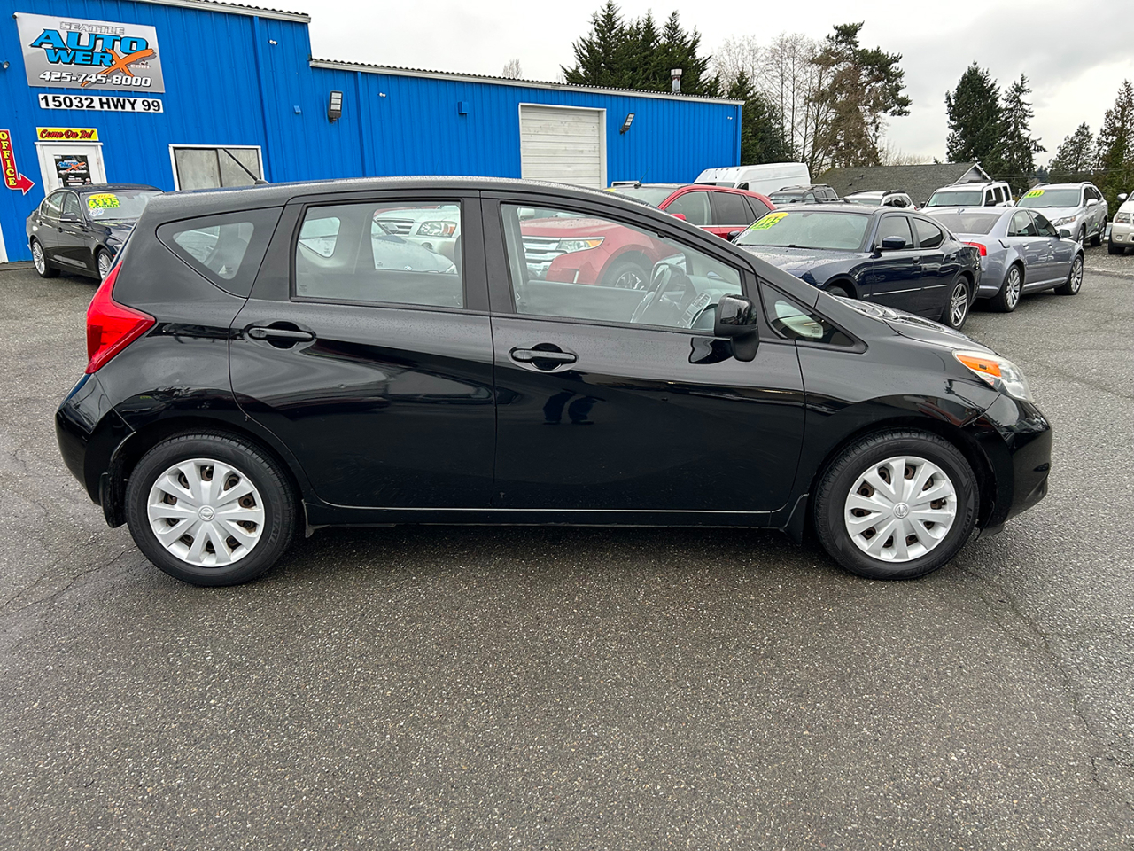 Nissan Versa Note 5dr HB CVT 1.6 SV 2014