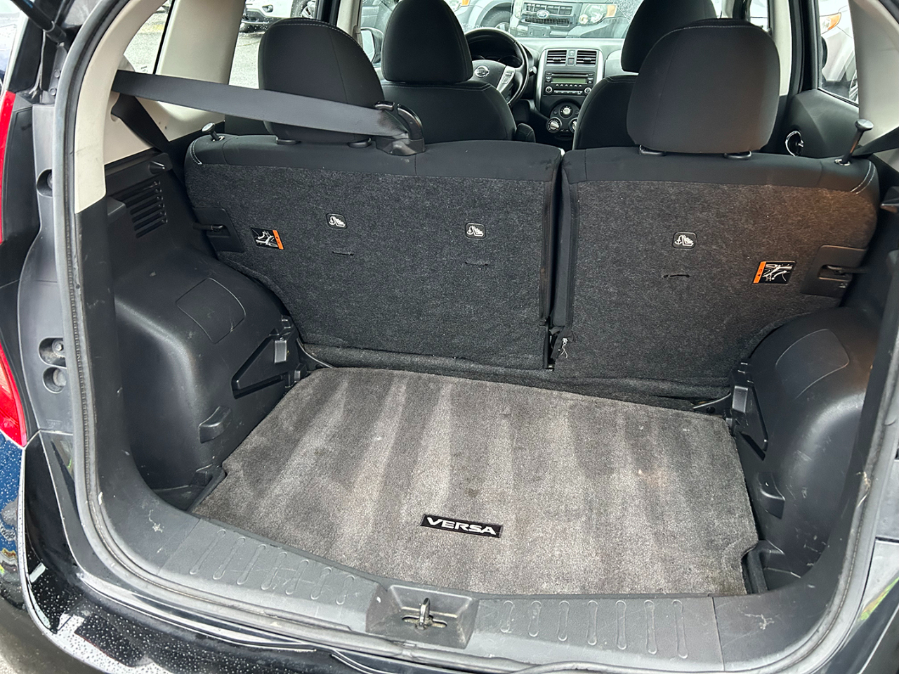 Nissan Versa Note 5dr HB CVT 1.6 SV 2014