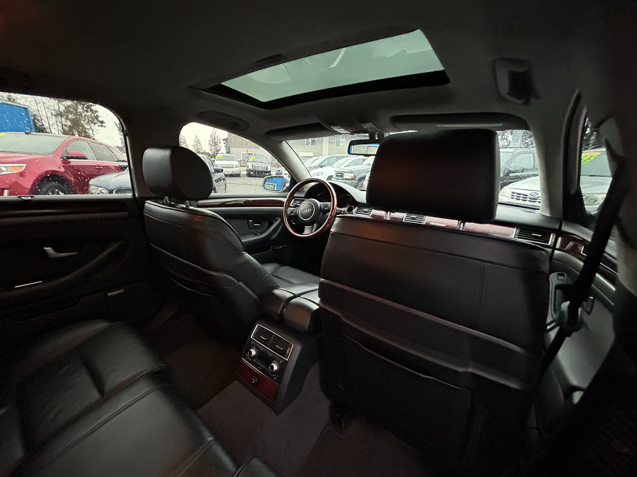 Audi A8 4dr Sdn 4.2L quattro Auto 2005