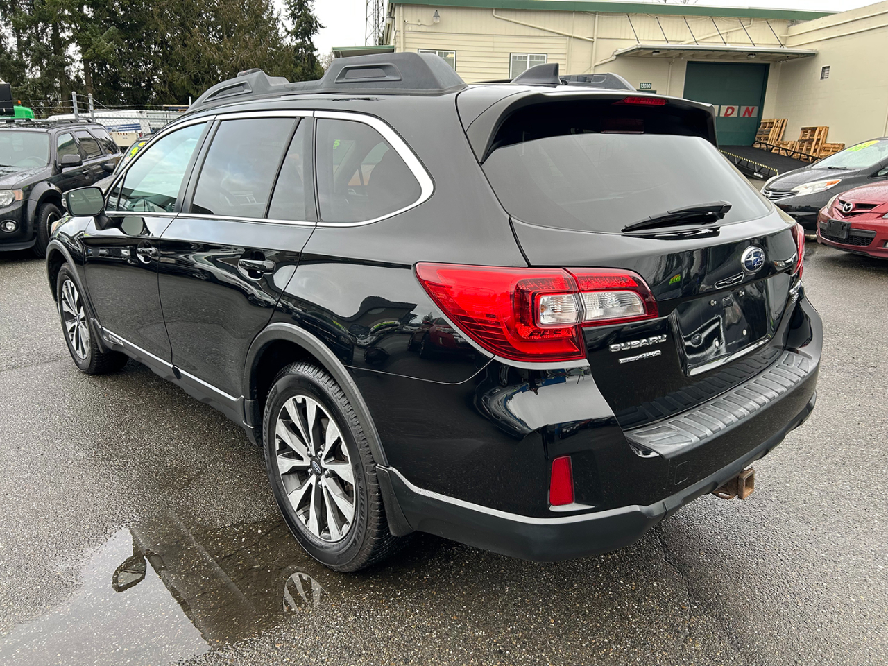 Subaru Outback 4dr Wgn 3.6R Limited 2016