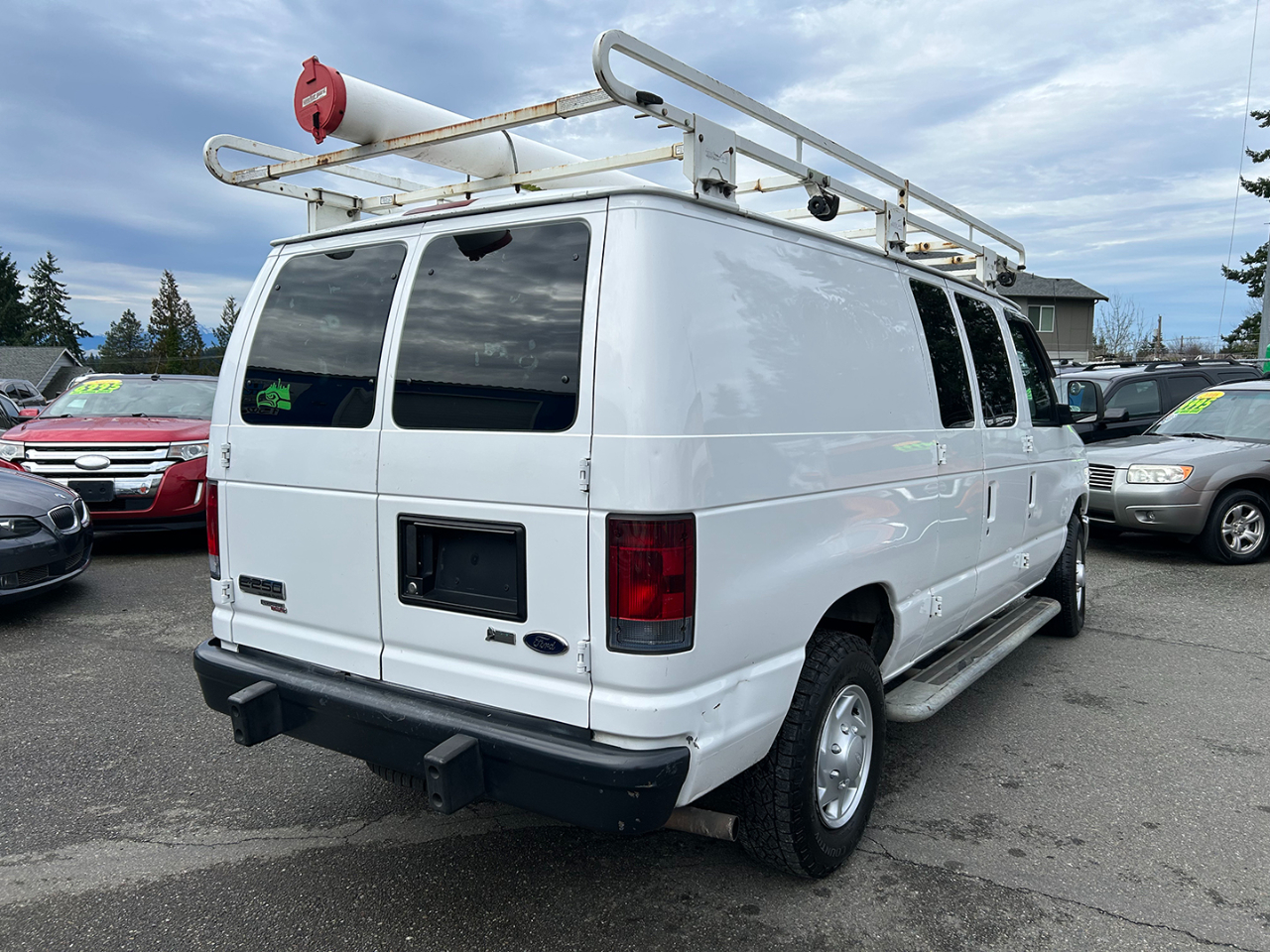 Ford Econoline Cargo Van E-250 Commercial 2012