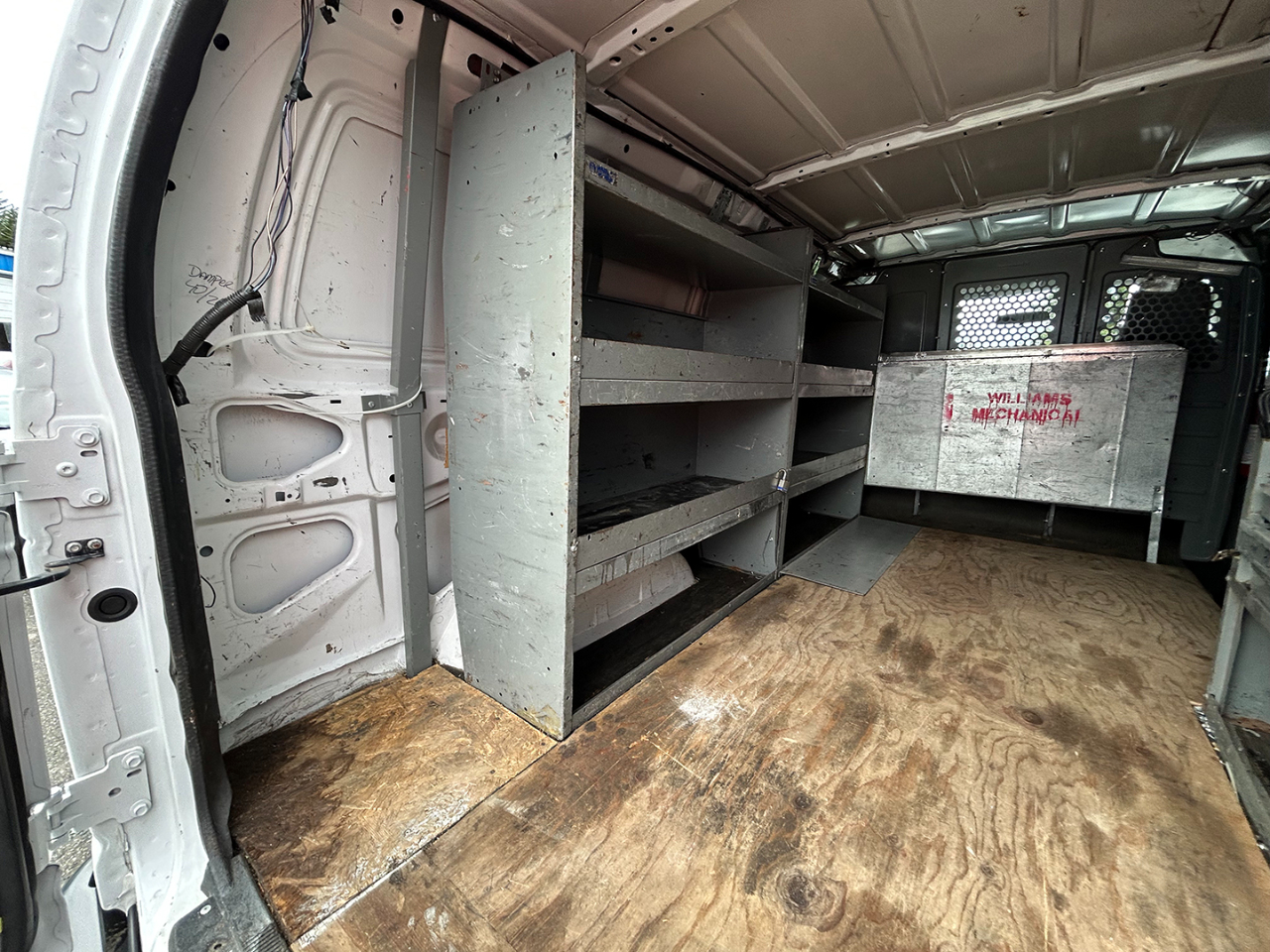 Ford Econoline Cargo Van E-250 Commercial 2012