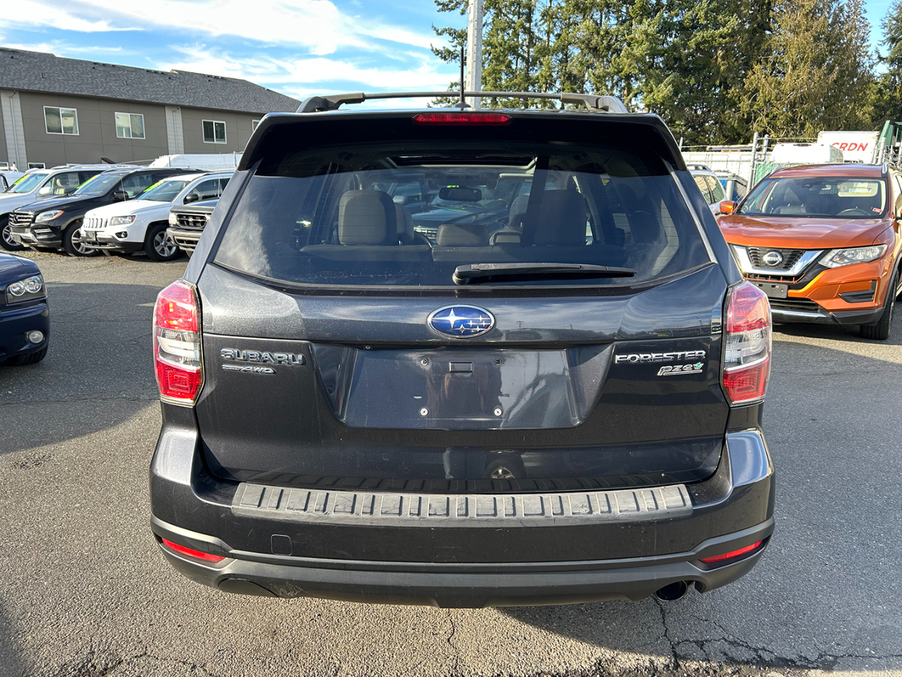 Subaru Forester 4dr Auto 2.5i Touring PZEV 2014