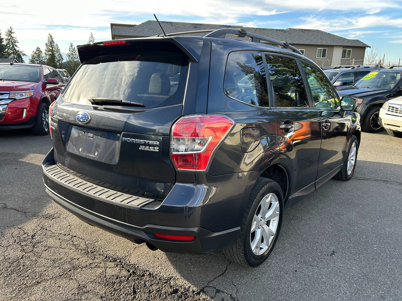 Subaru Forester 4dr Auto 2.5i Touring PZEV 2014