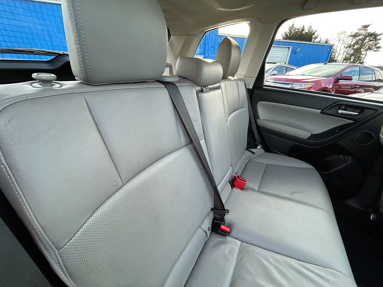 Subaru Forester 4dr Auto 2.5i Touring PZEV 2014