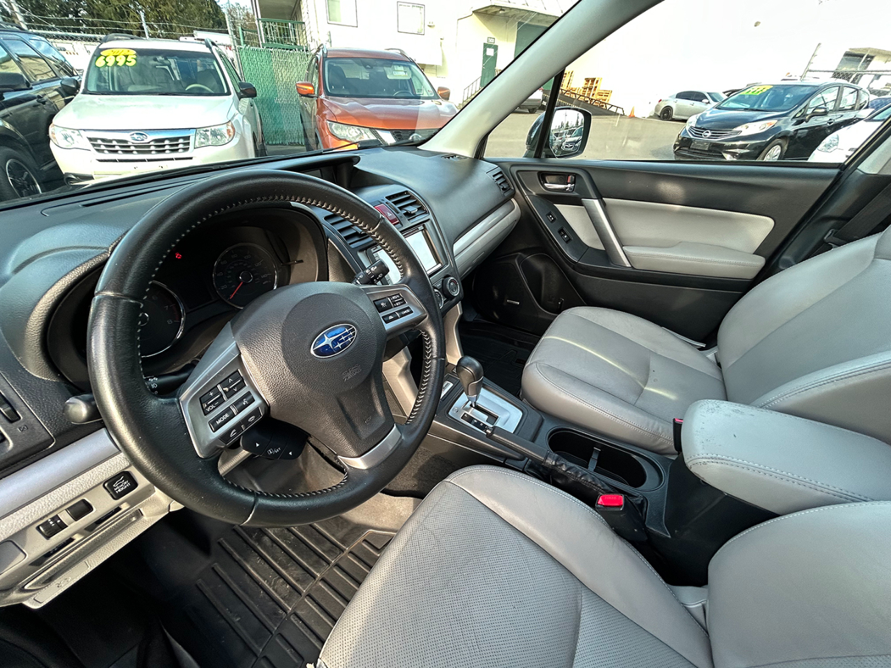 Subaru Forester 4dr Auto 2.5i Touring PZEV 2014