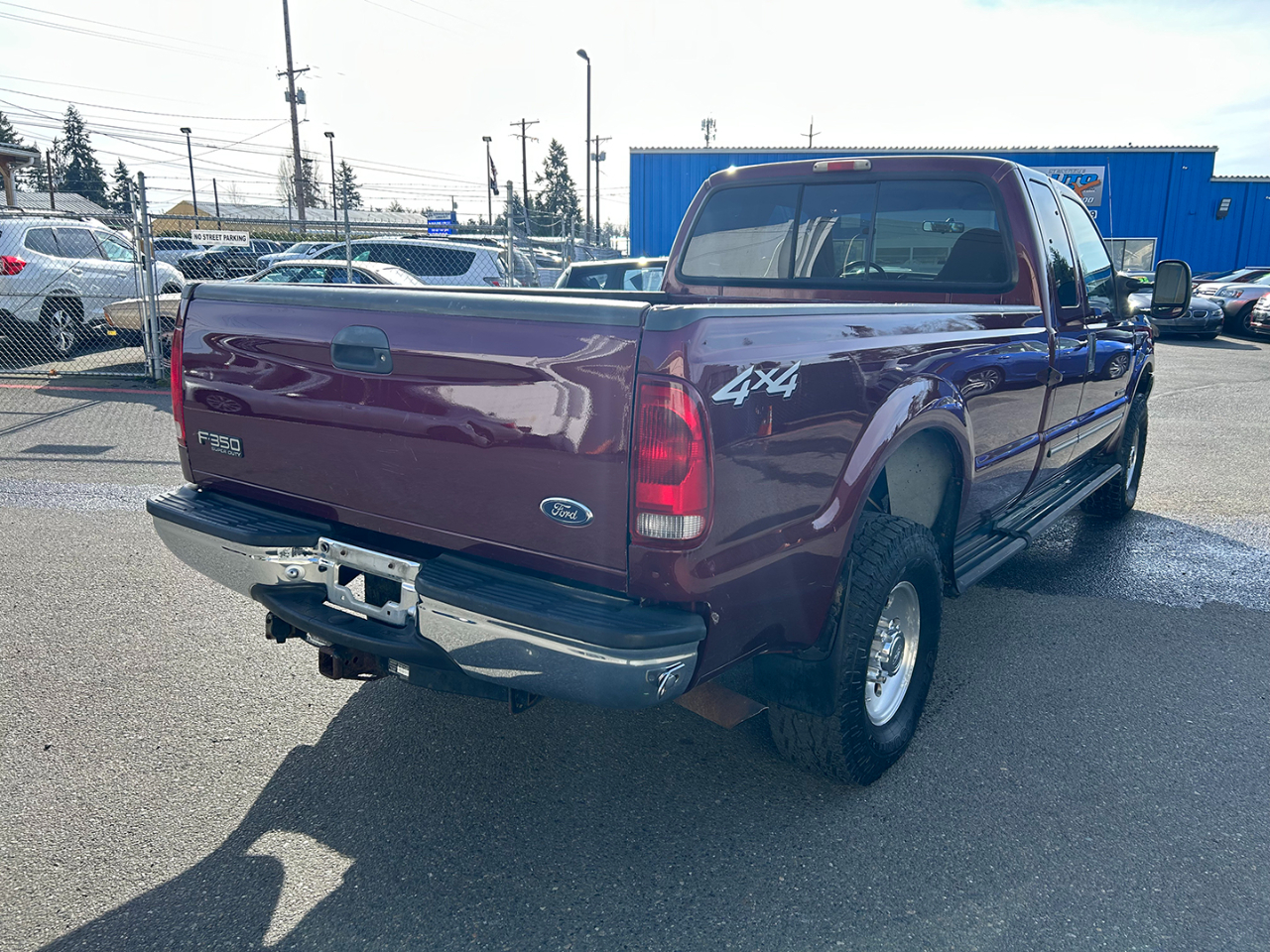 Ford Super Duty F-350 SRW Supercab 142" XLT 4WD 2000