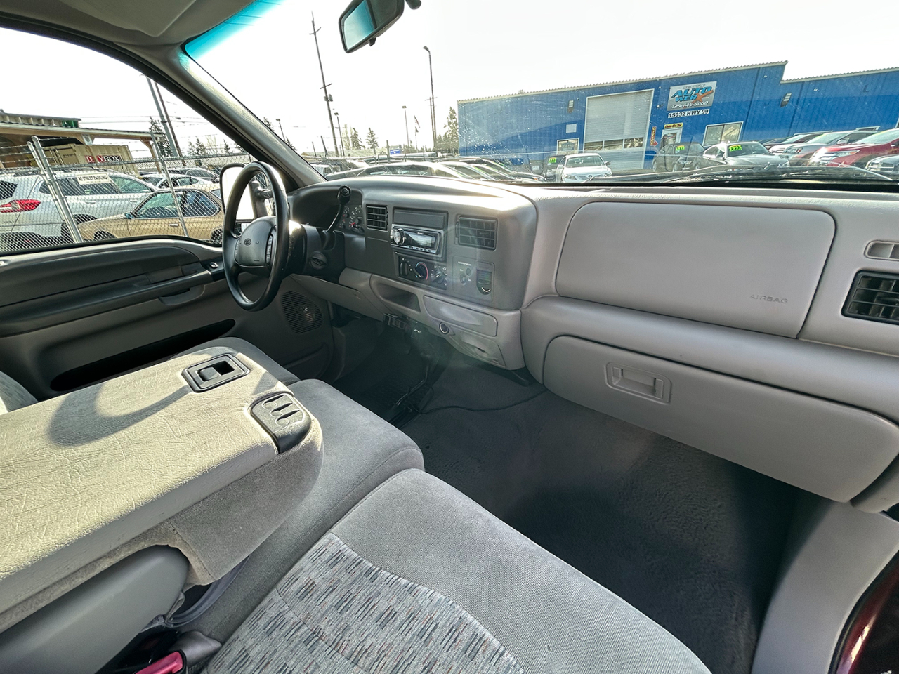 Ford Super Duty F-350 SRW Supercab 142" XLT 4WD 2000