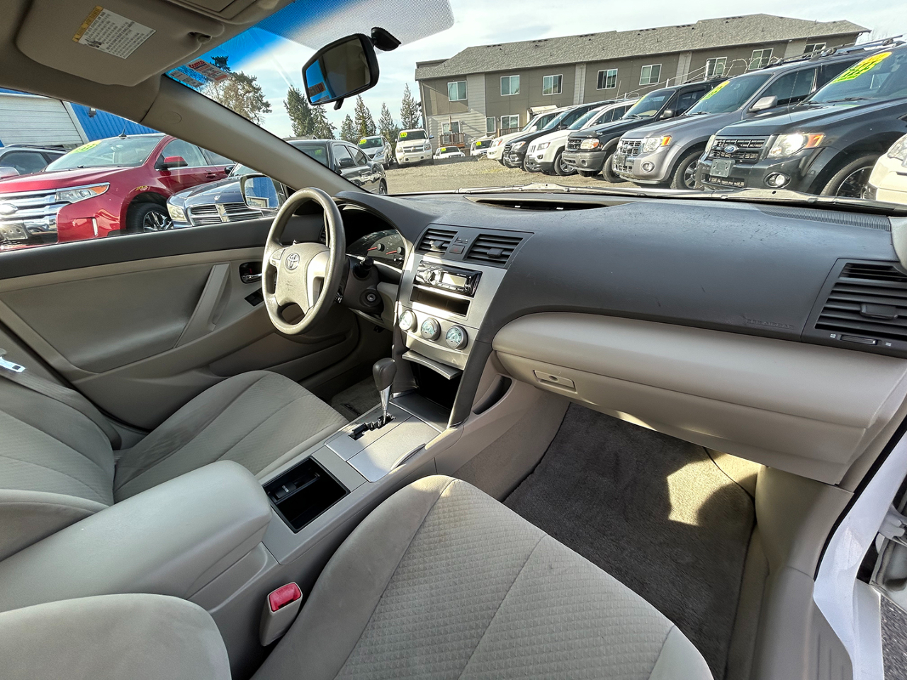 Toyota Camry 4dr Sdn LE Auto 2009