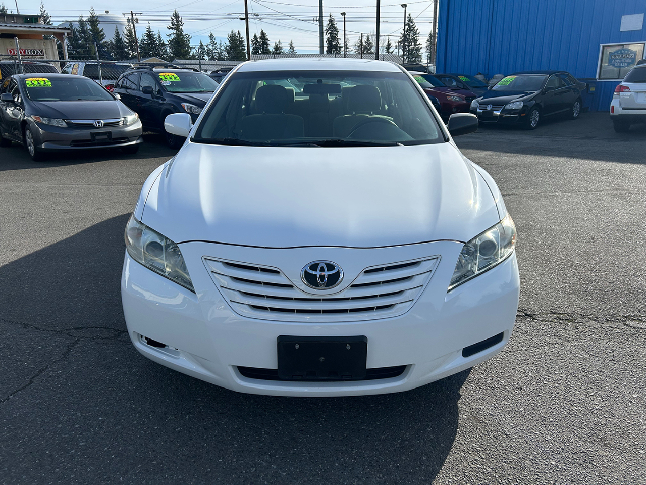 Toyota Camry 4dr Sdn LE Auto 2009