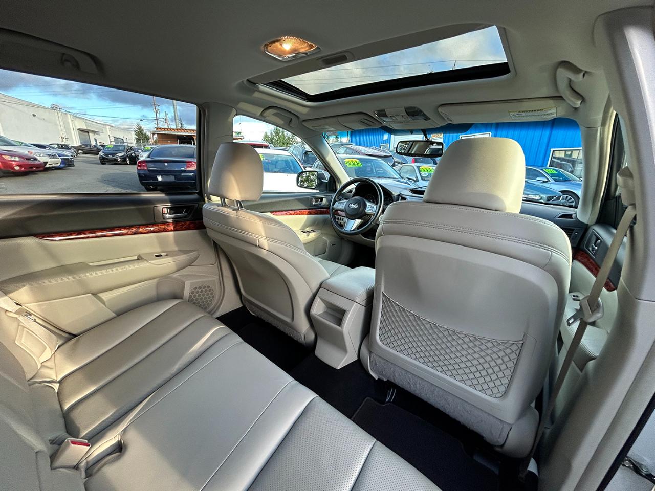 Subaru Outback 4dr Wgn H4 Auto 2.5i Ltd Pwr Moon 2010