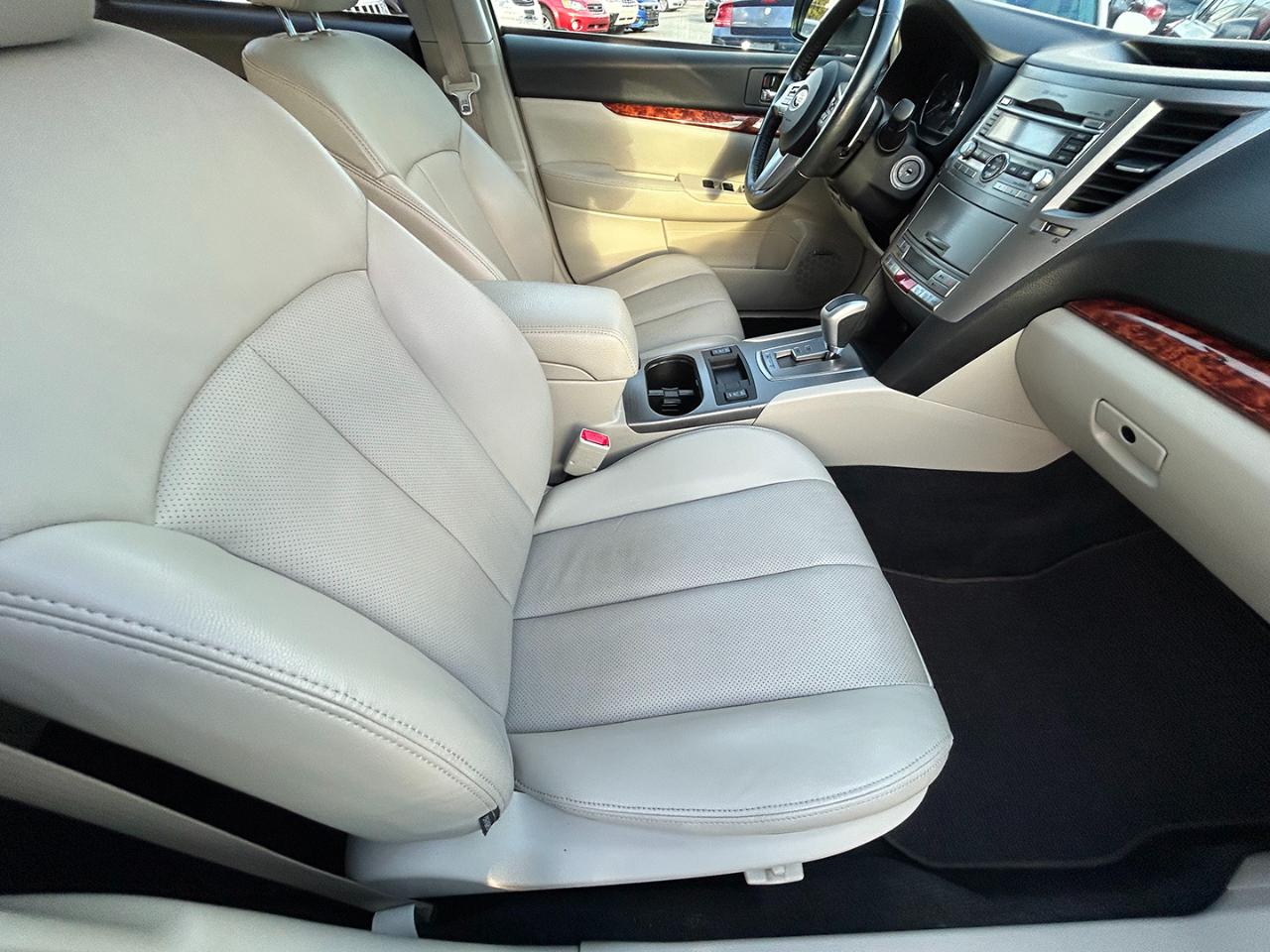 Subaru Outback 4dr Wgn H4 Auto 2.5i Ltd Pwr Moon 2010