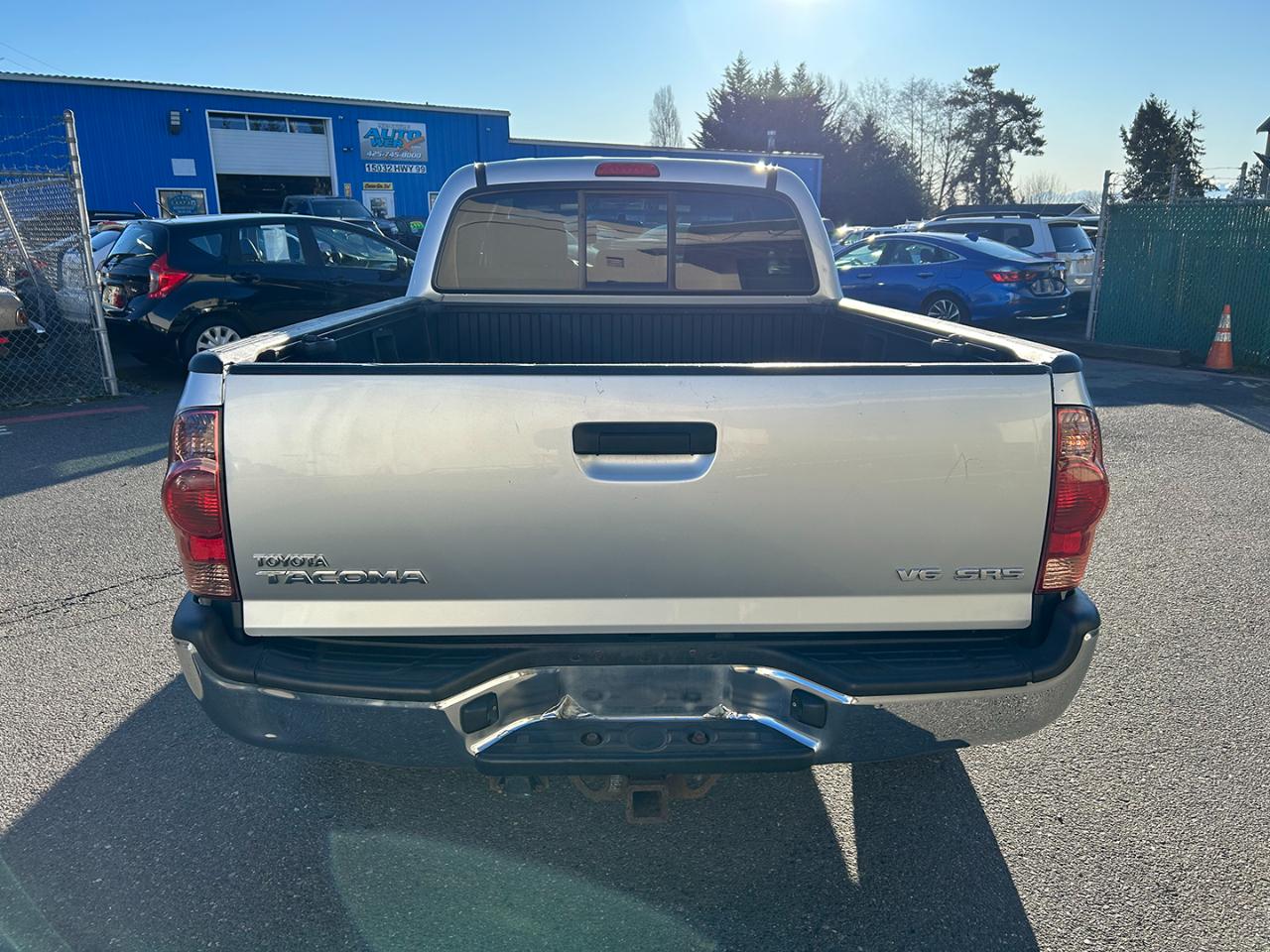 Toyota Tacoma 4WD Dbl LB V6 AT (Natl) 2008