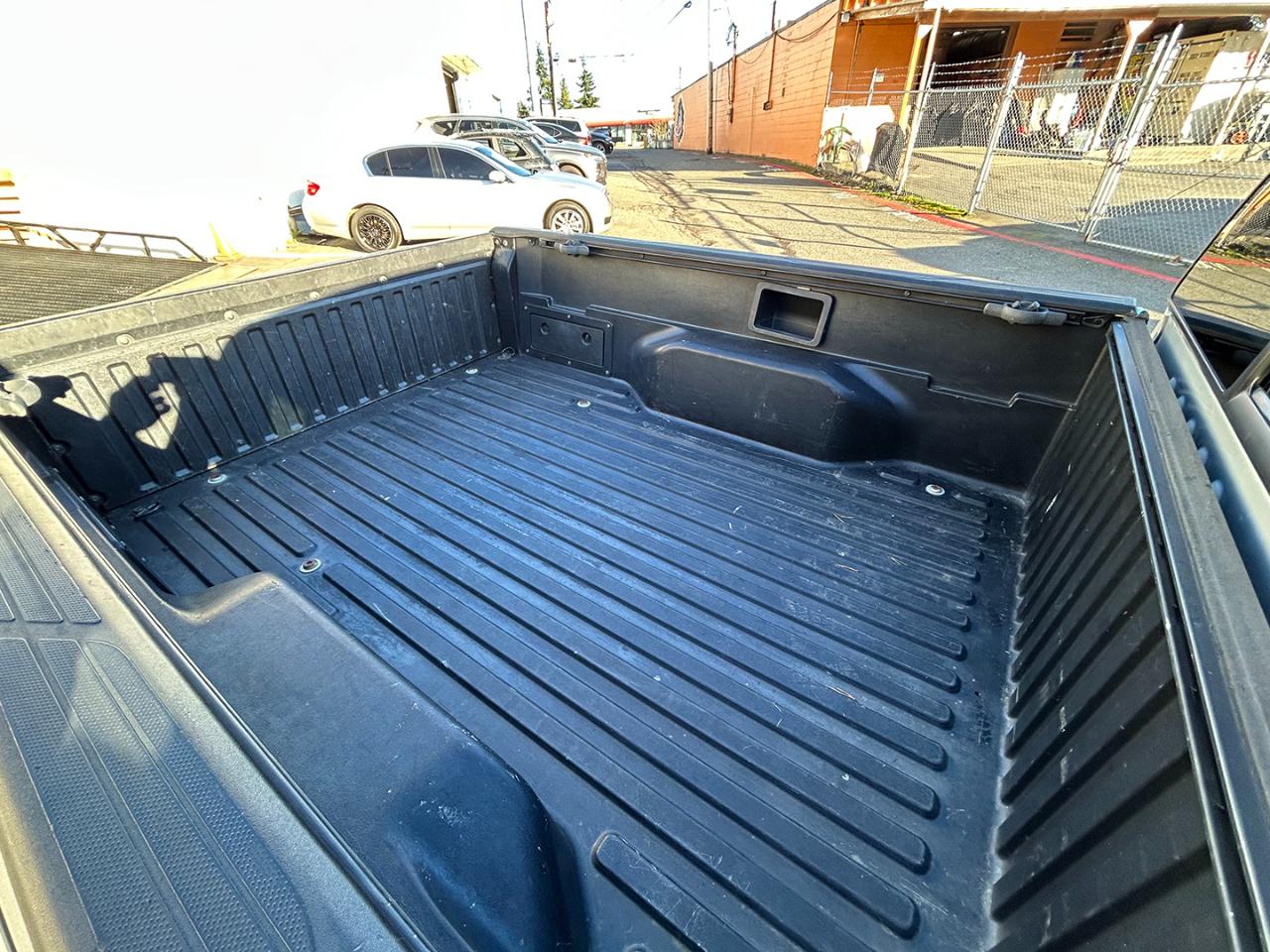 Toyota Tacoma 4WD Dbl LB V6 AT (Natl) 2008