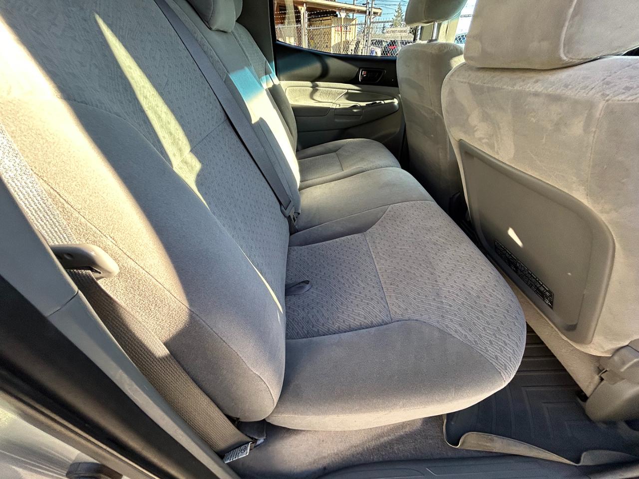 Toyota Tacoma 4WD Dbl LB V6 AT (Natl) 2008