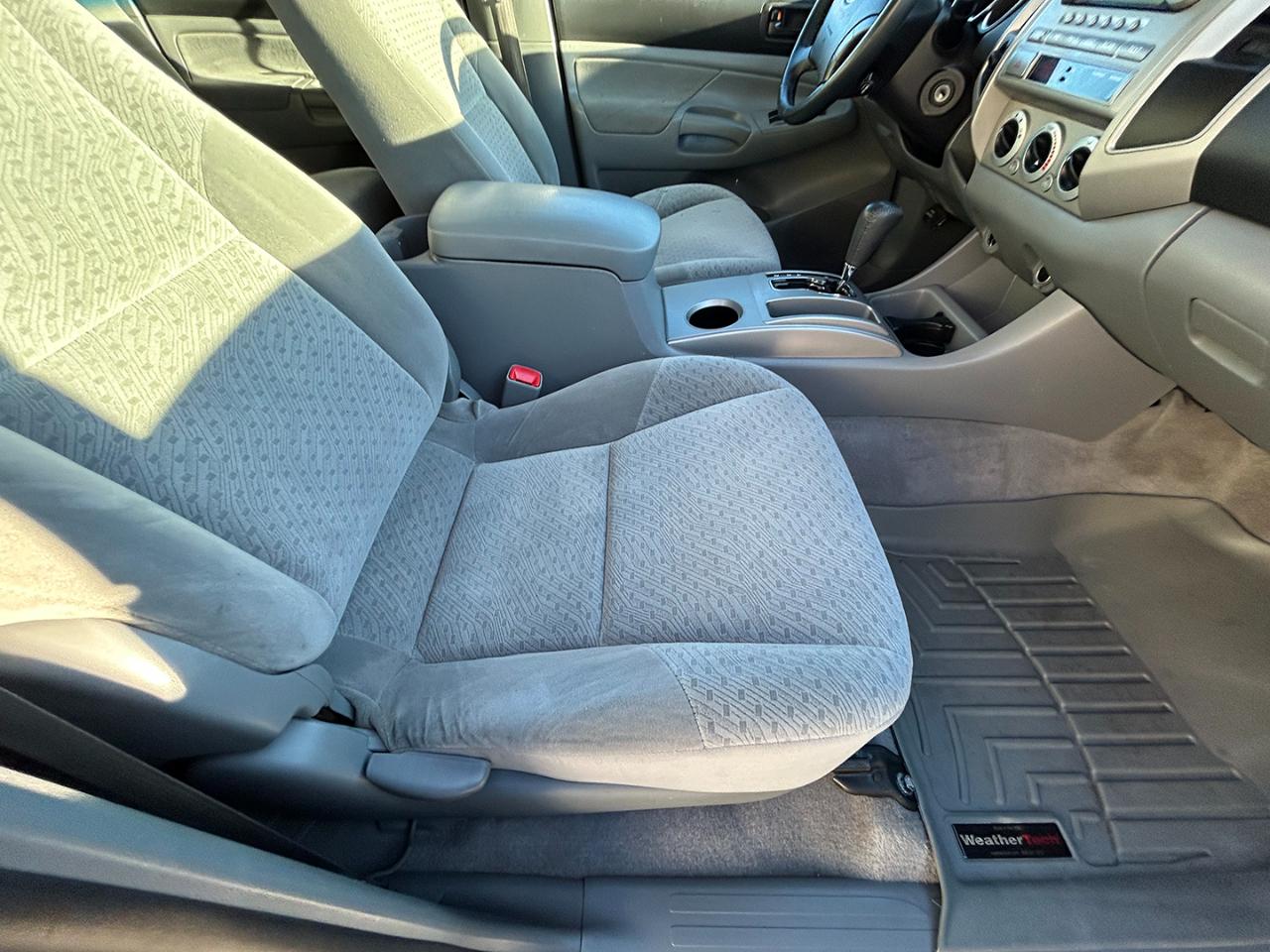 Toyota Tacoma 4WD Dbl LB V6 AT (Natl) 2008