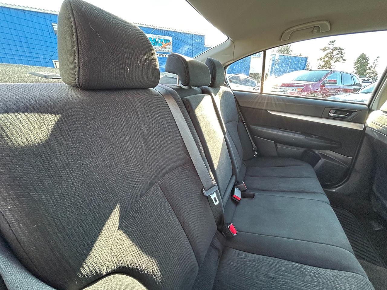 Subaru Legacy 4dr Sdn H4 Auto 2.5i Premium 2013