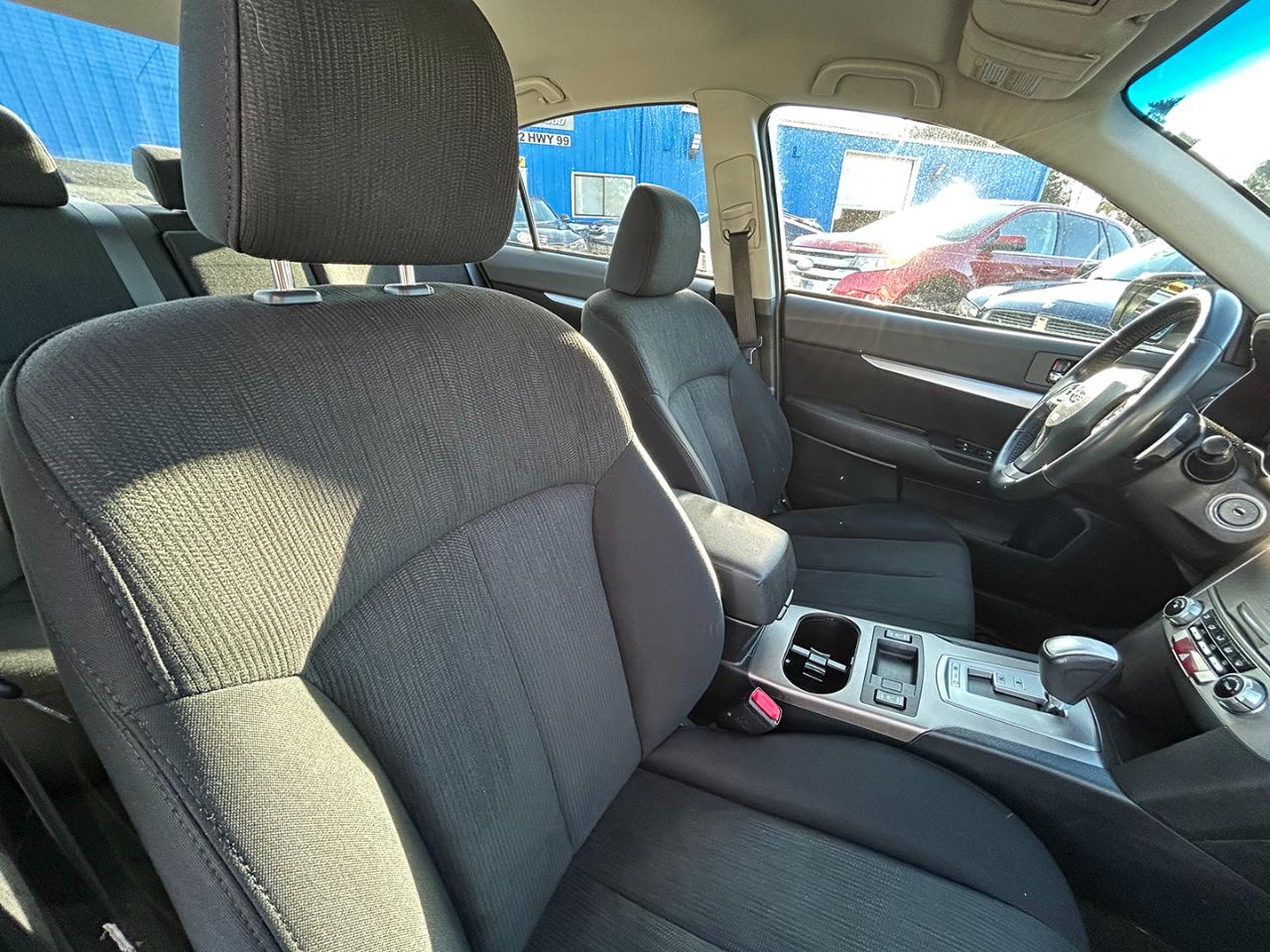 Subaru Legacy 4dr Sdn H4 Auto 2.5i Premium 2013