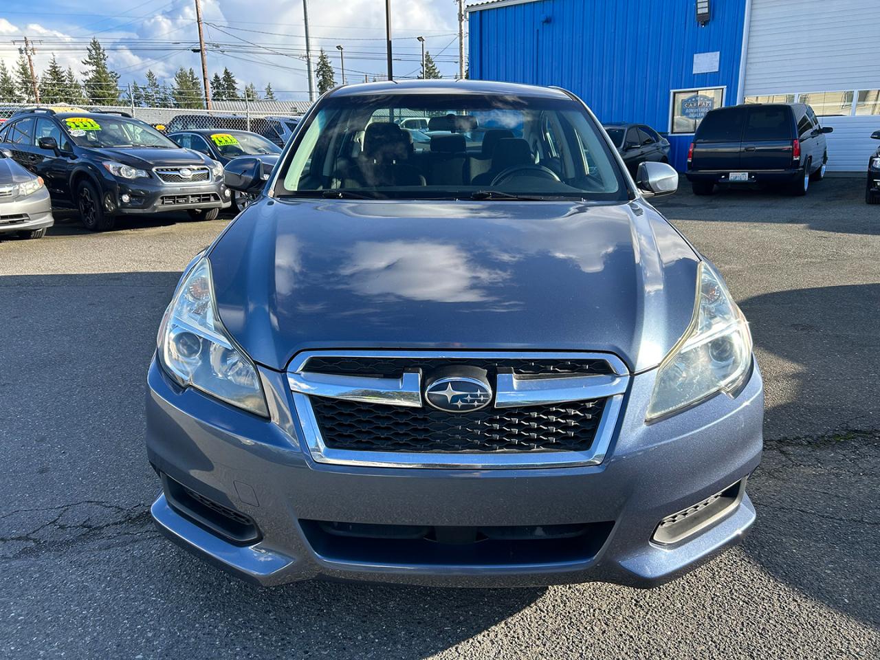 Subaru Legacy 4dr Sdn H4 Auto 2.5i Premium 2013