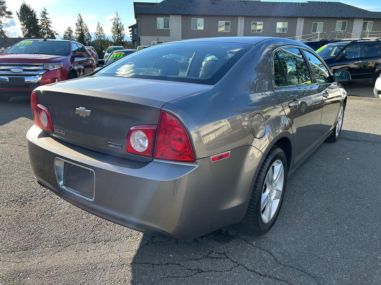 Chevrolet Malibu 4dr Sdn LS w/1FL 2010