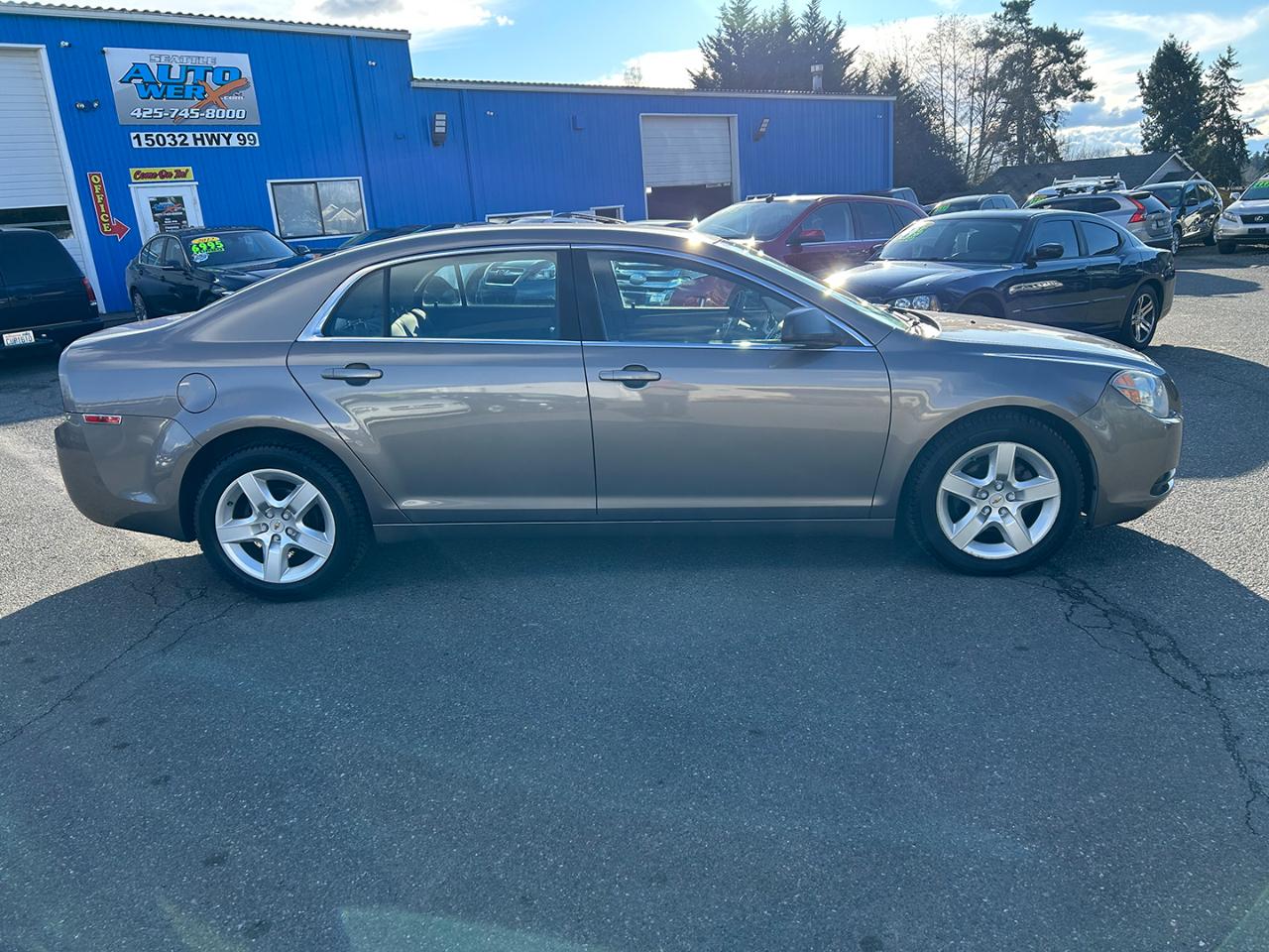 Chevrolet Malibu 4dr Sdn LS w/1FL 2010