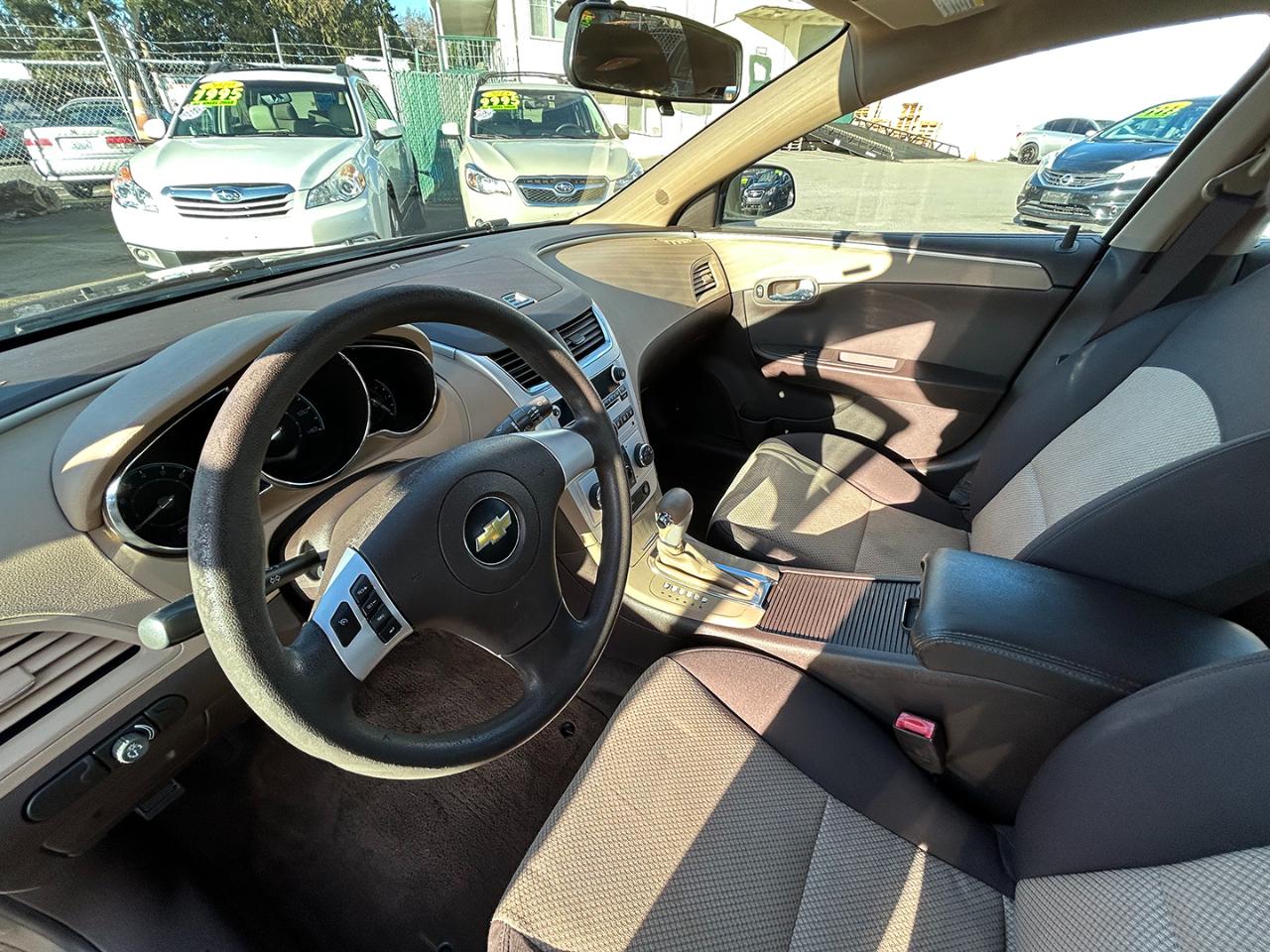 Chevrolet Malibu 4dr Sdn LS w/1FL 2010