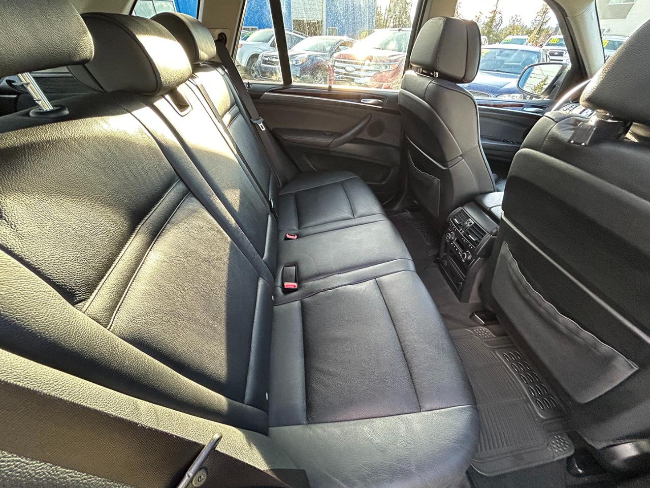 BMW X5 AWD 4dr 35i 2012