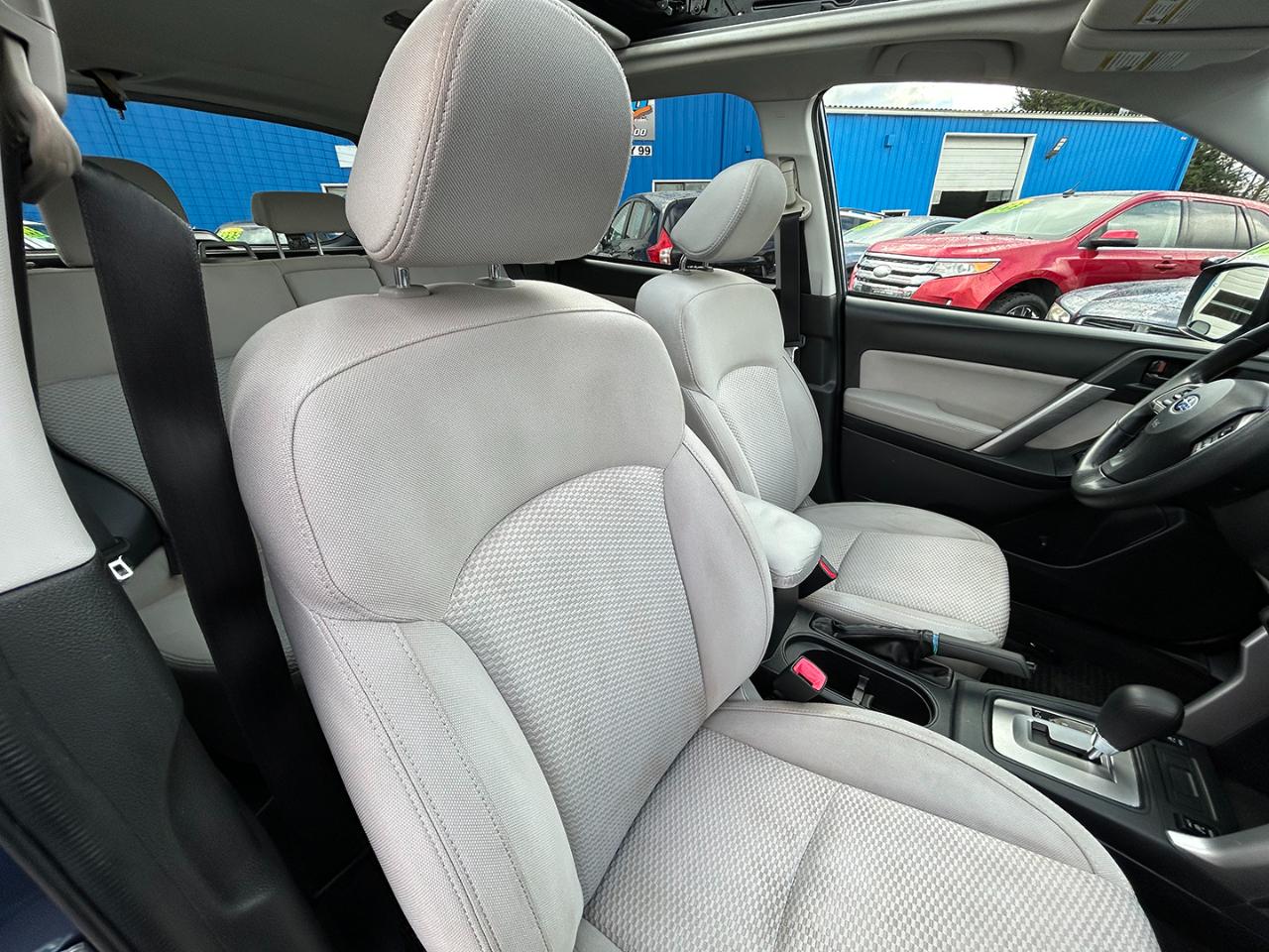 Subaru Forester 4dr CVT 2.5i Premium PZEV 2016