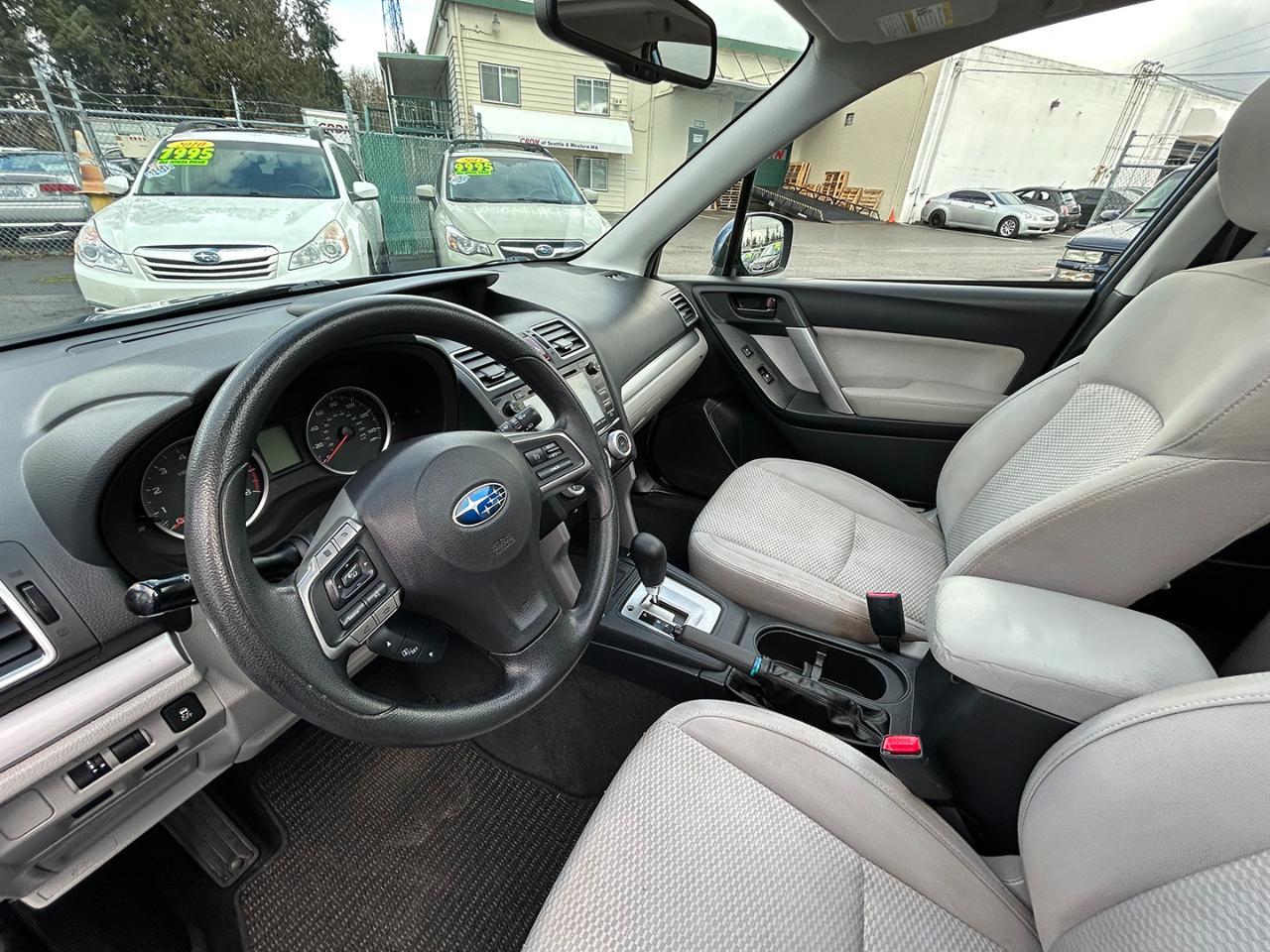 Subaru Forester 4dr CVT 2.5i Premium PZEV 2016