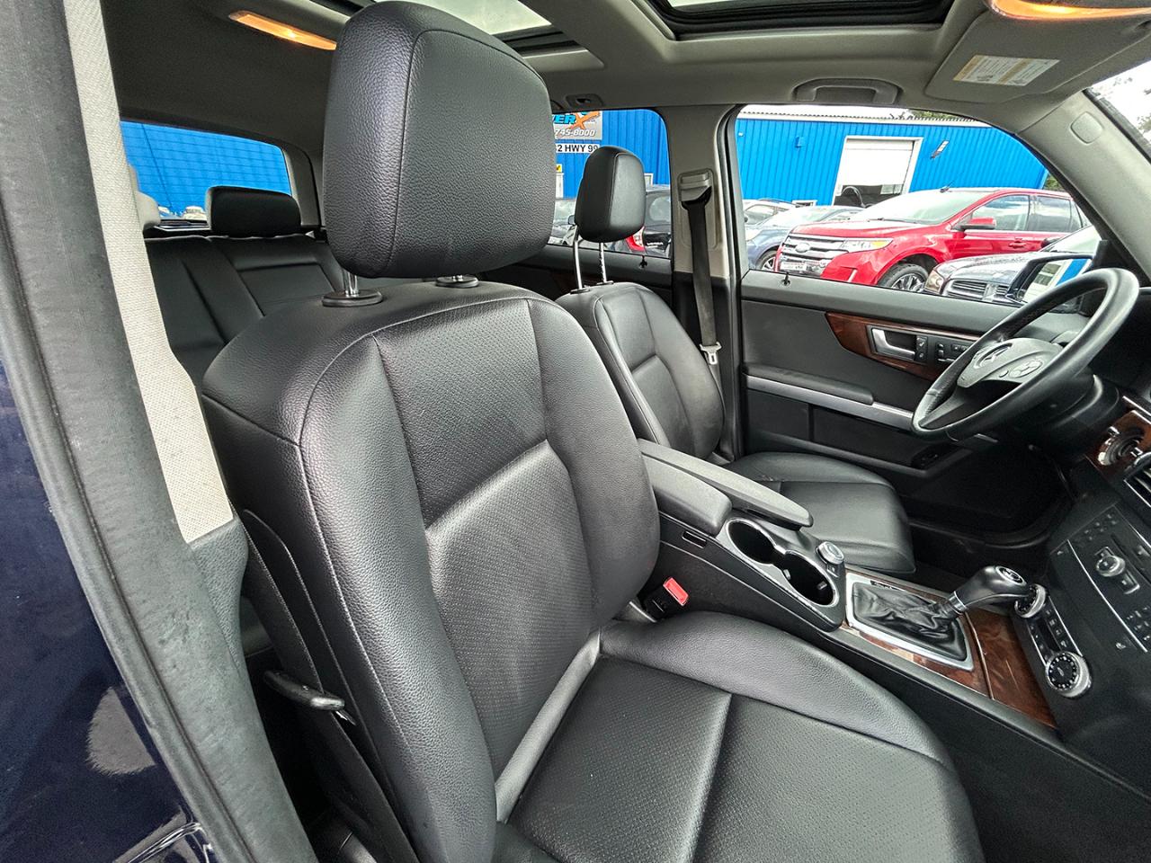 Mercedes-Benz GLK-Class 4MATIC 4dr GLK 350 2012