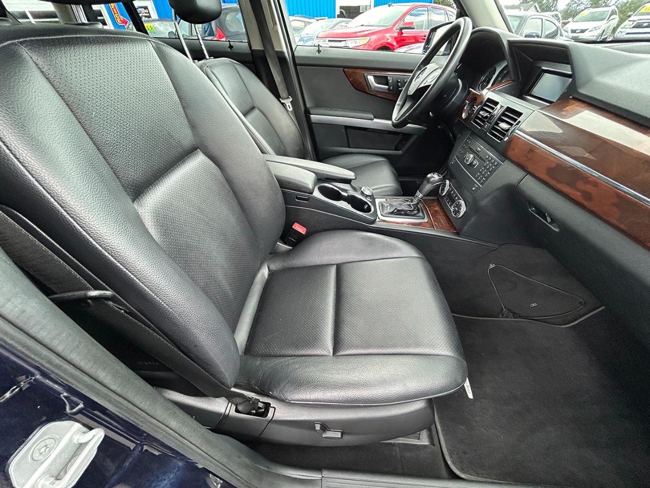 Mercedes-Benz GLK-Class 4MATIC 4dr GLK 350 2012