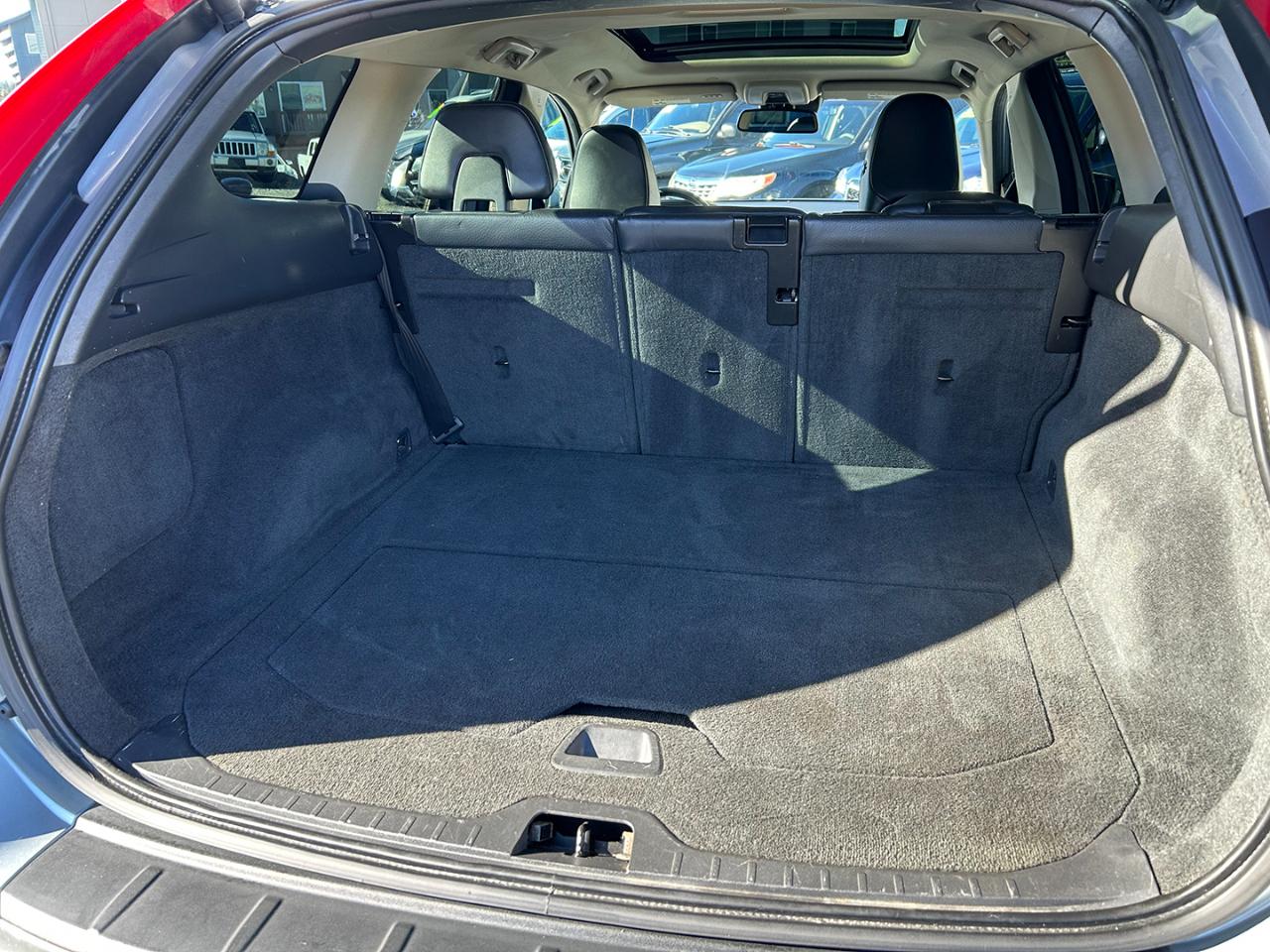 Volvo XC60 AWD 4dr 3.0L 2012