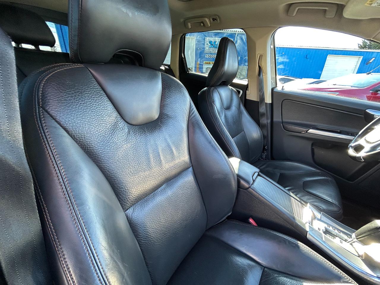 Volvo XC60 AWD 4dr 3.0L 2012