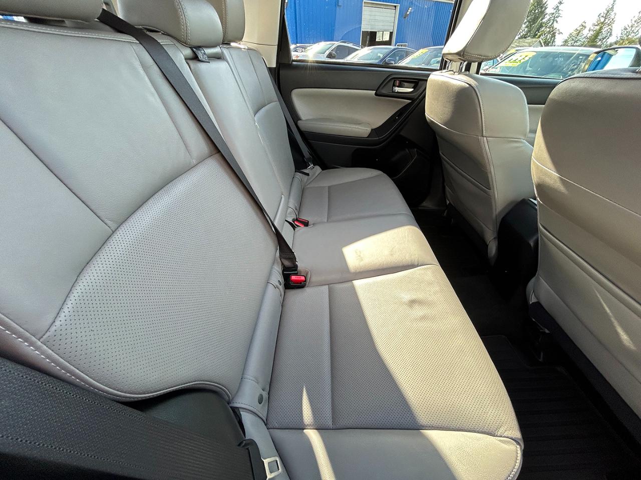 Subaru Forester 4dr Auto 2.5i Limited PZEV 2014