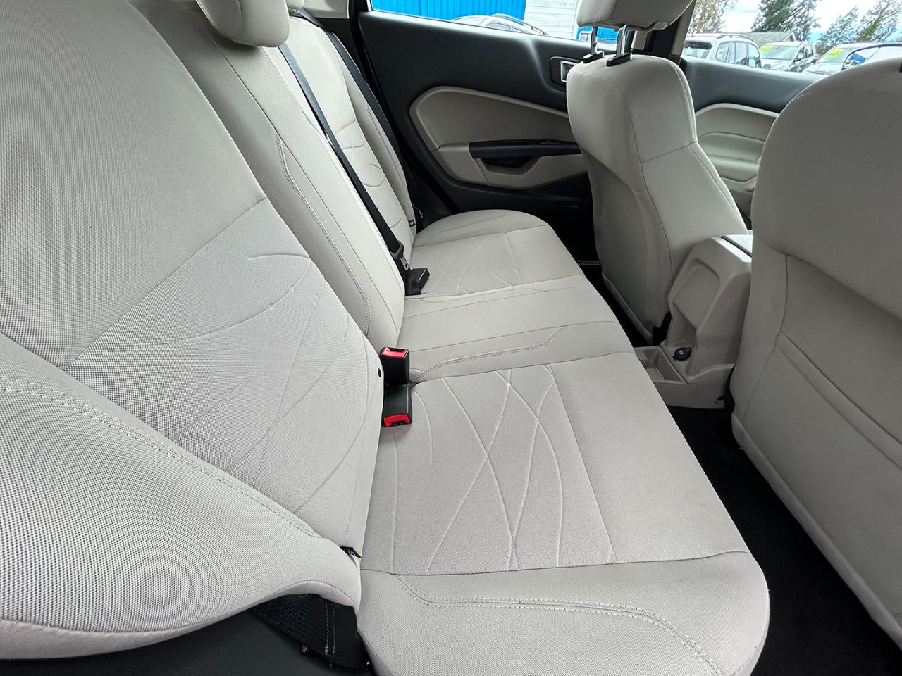 Ford Fiesta 5dr HB SE 2014