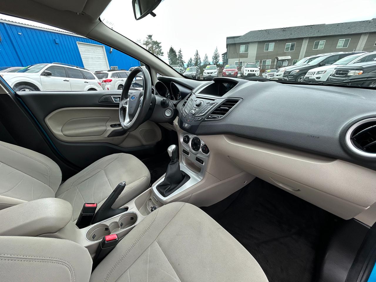 Ford Fiesta 5dr HB SE 2014