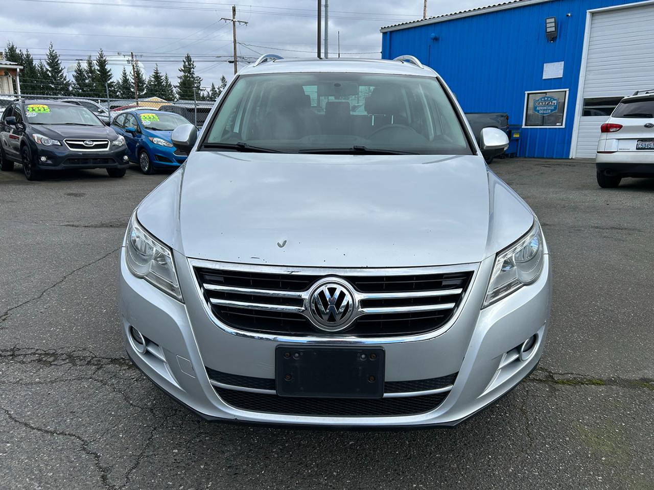 Volkswagen Tiguan 4WD 4dr S 4Motion 2011