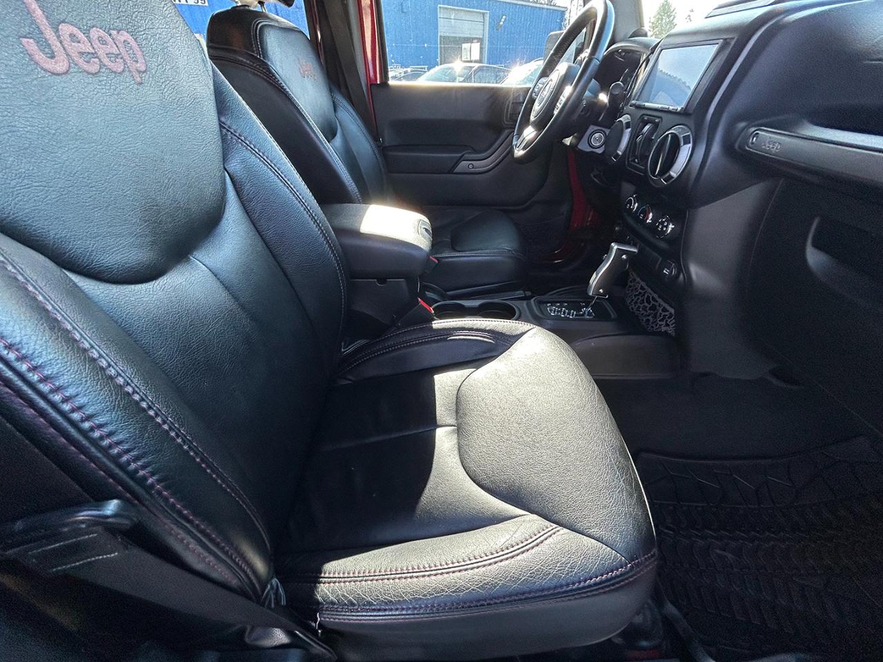 Jeep Wrangler Unlimited 4WD 4dr Sport 2013