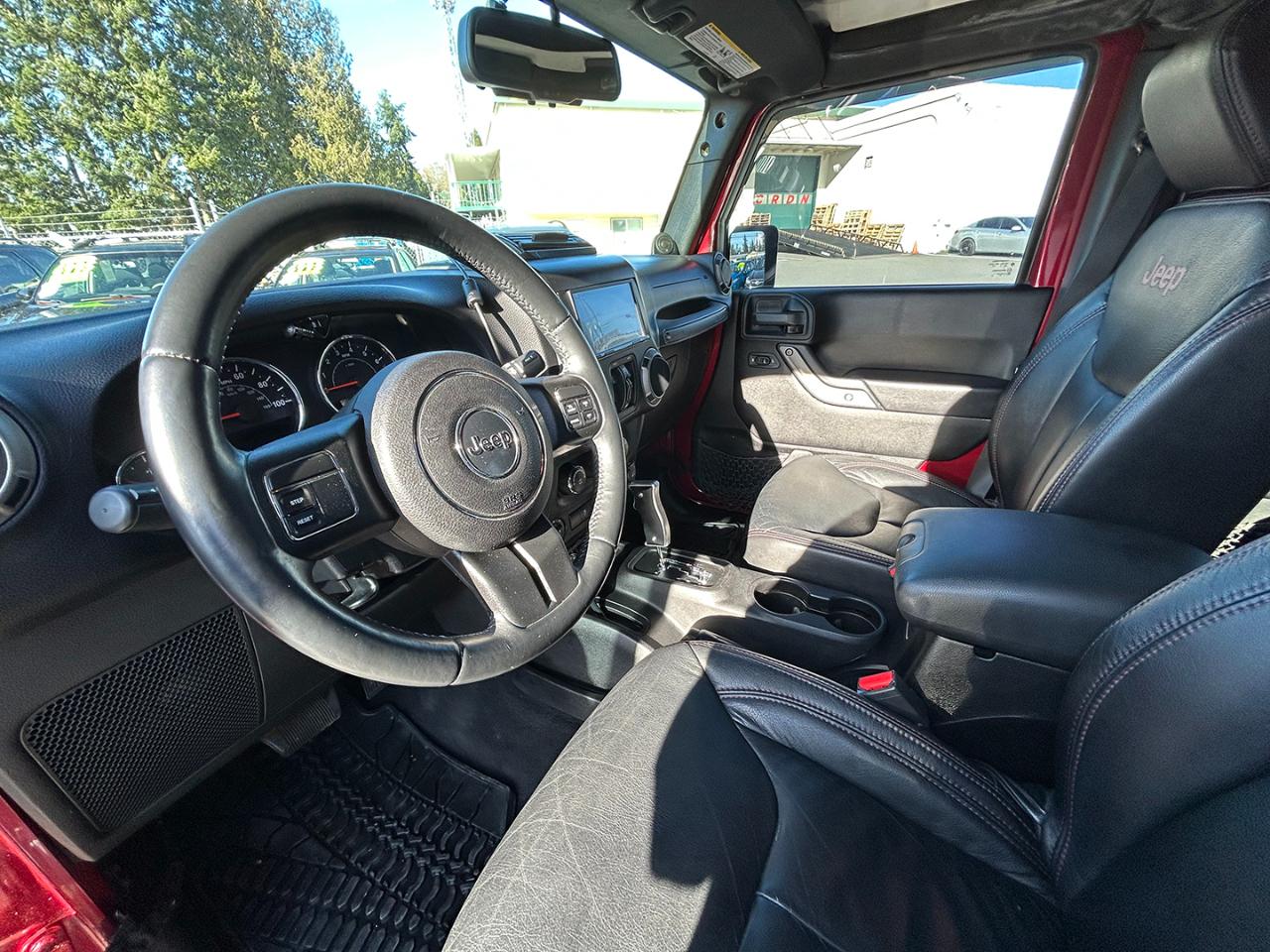 Jeep Wrangler Unlimited 4WD 4dr Sport 2013