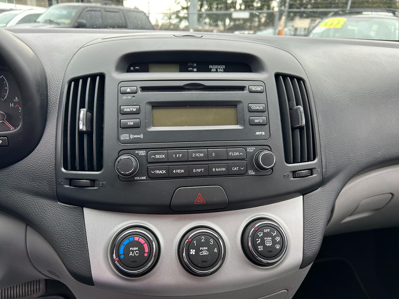 Hyundai Elantra 4dr Sdn Auto SE 2008