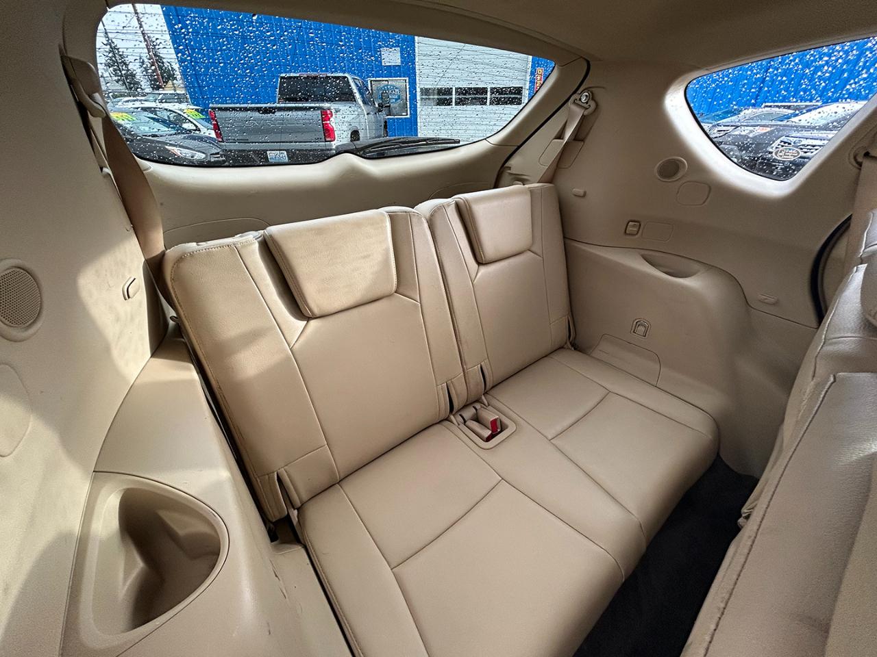 Subaru B9 Tribeca AWD 4dr 7-Pass Ltd Beige Int 2007