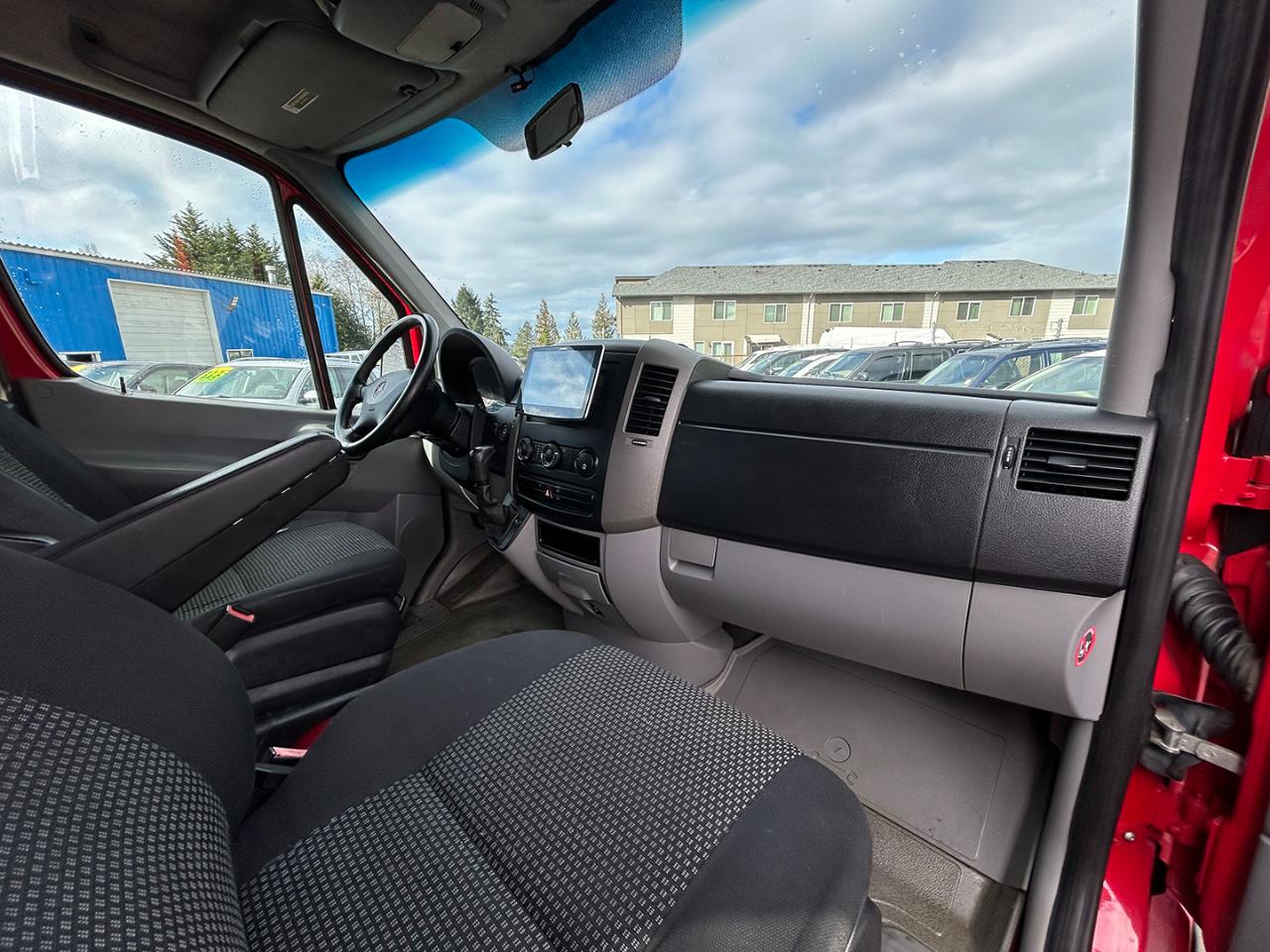 Dodge Sprinter 2500 144" 2008