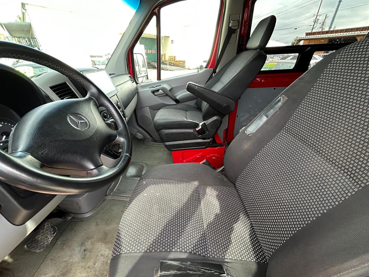 Dodge Sprinter 2500 144" 2008