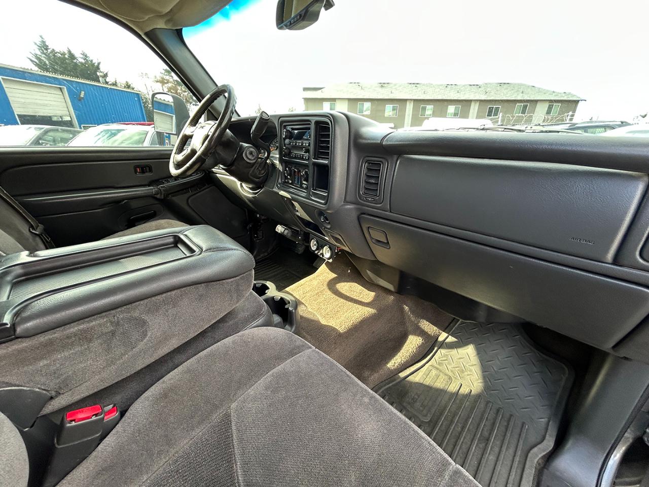 GMC Sierra 2500HD Classic 4WD Crew Cab 153" SLE1 2007