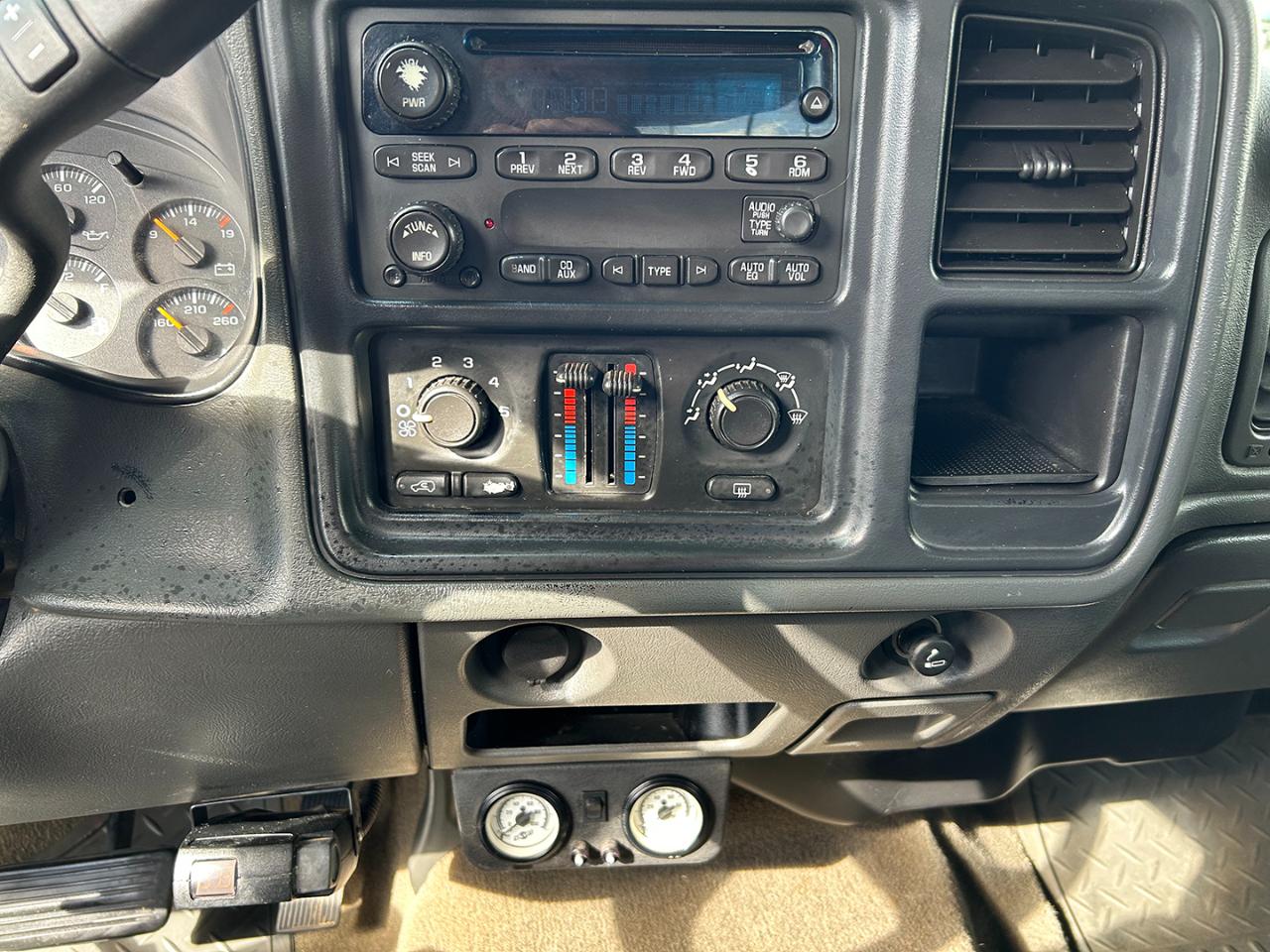 GMC Sierra 2500HD Classic 4WD Crew Cab 153" SLE1 2007