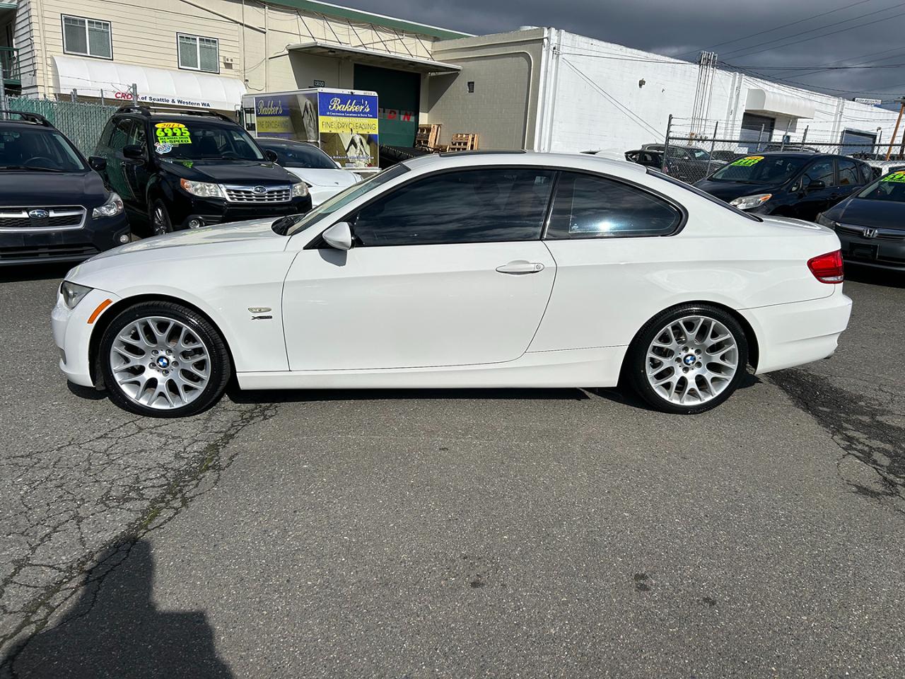 BMW 3 Series 2dr Cpe 328i xDrive AWD 2009