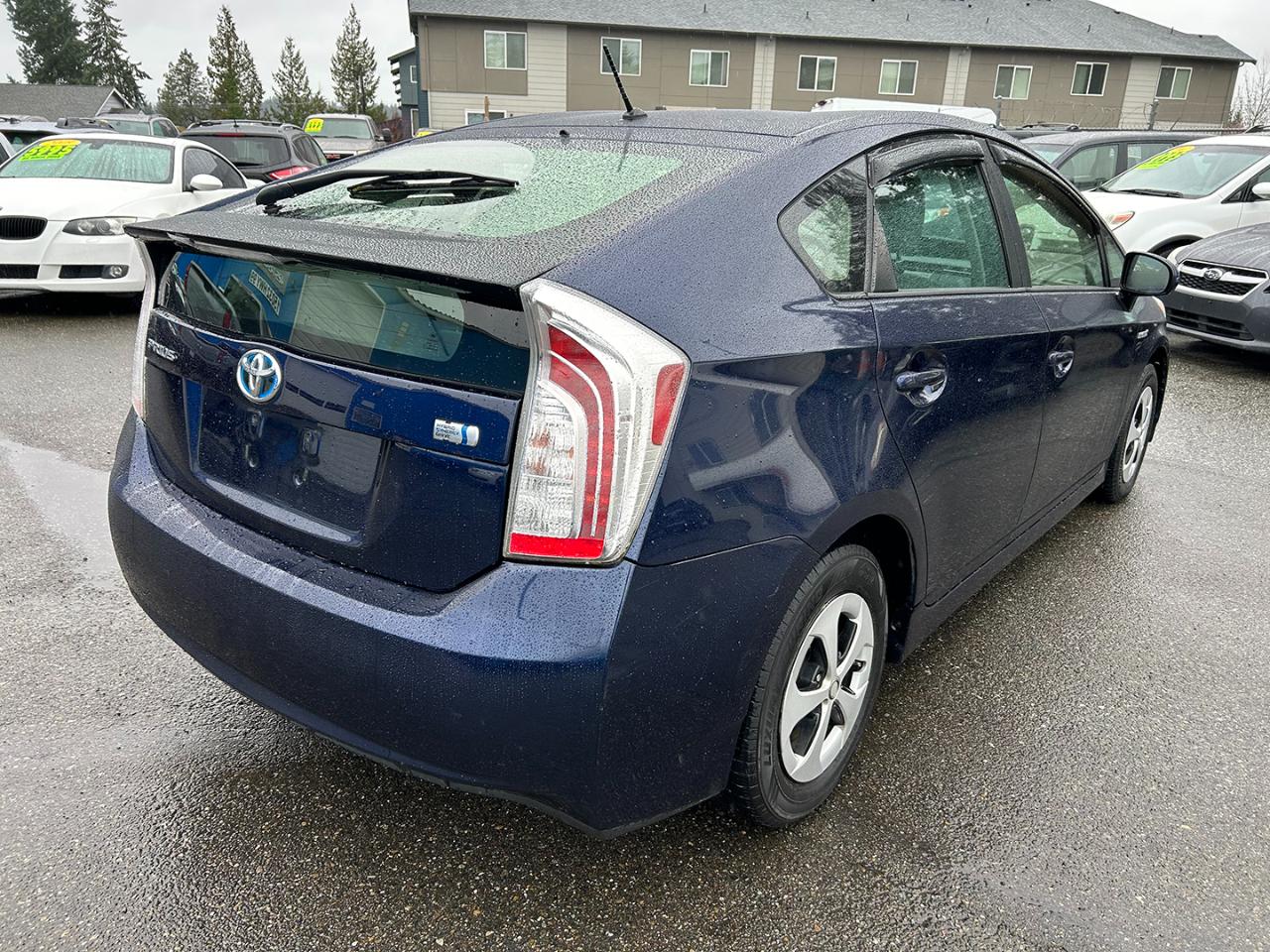 Toyota Prius 5dr HB Three (Natl) 2012