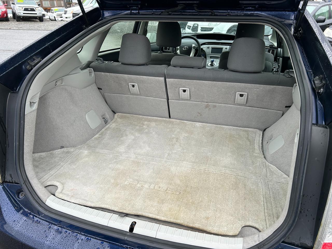 Toyota Prius 5dr HB Three (Natl) 2012